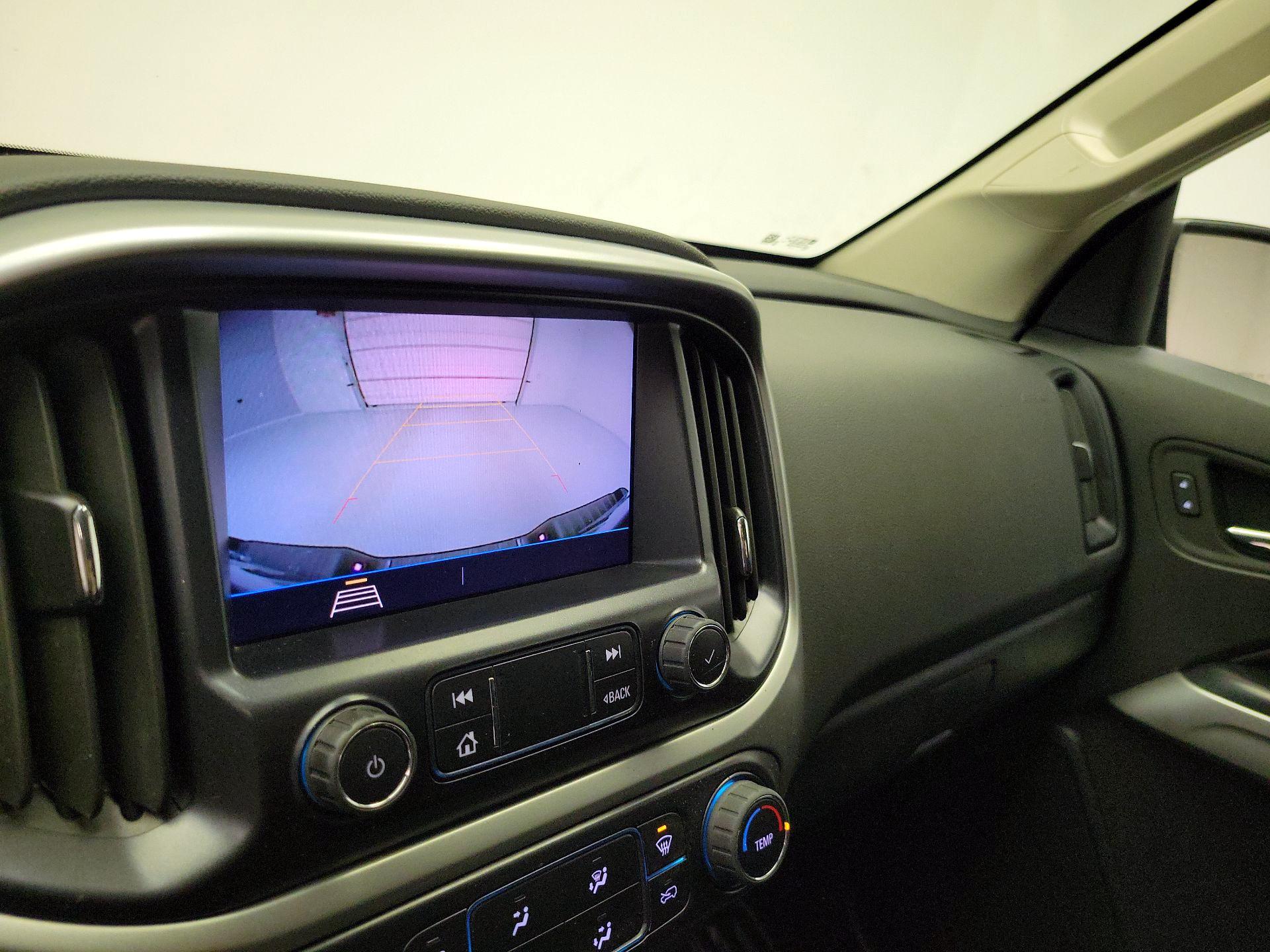 Thumbnail: 2022 Chevrolet Colorado - 14