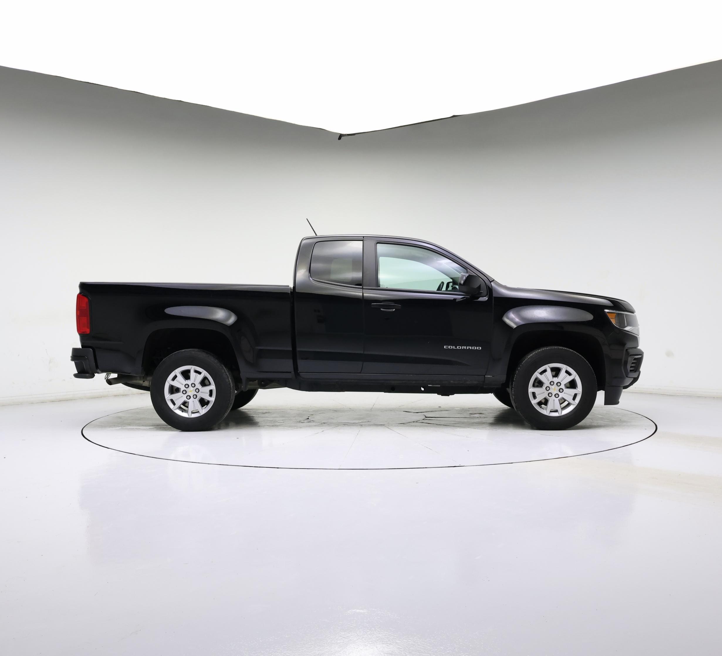 Thumbnail: 2022 Chevrolet Colorado - 7