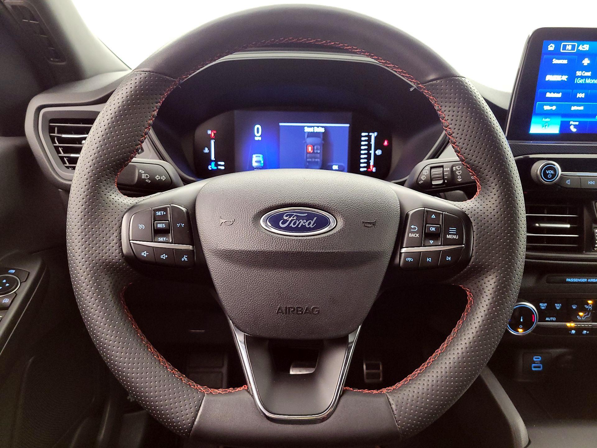 Thumbnail: 2023 Ford Escape - 10