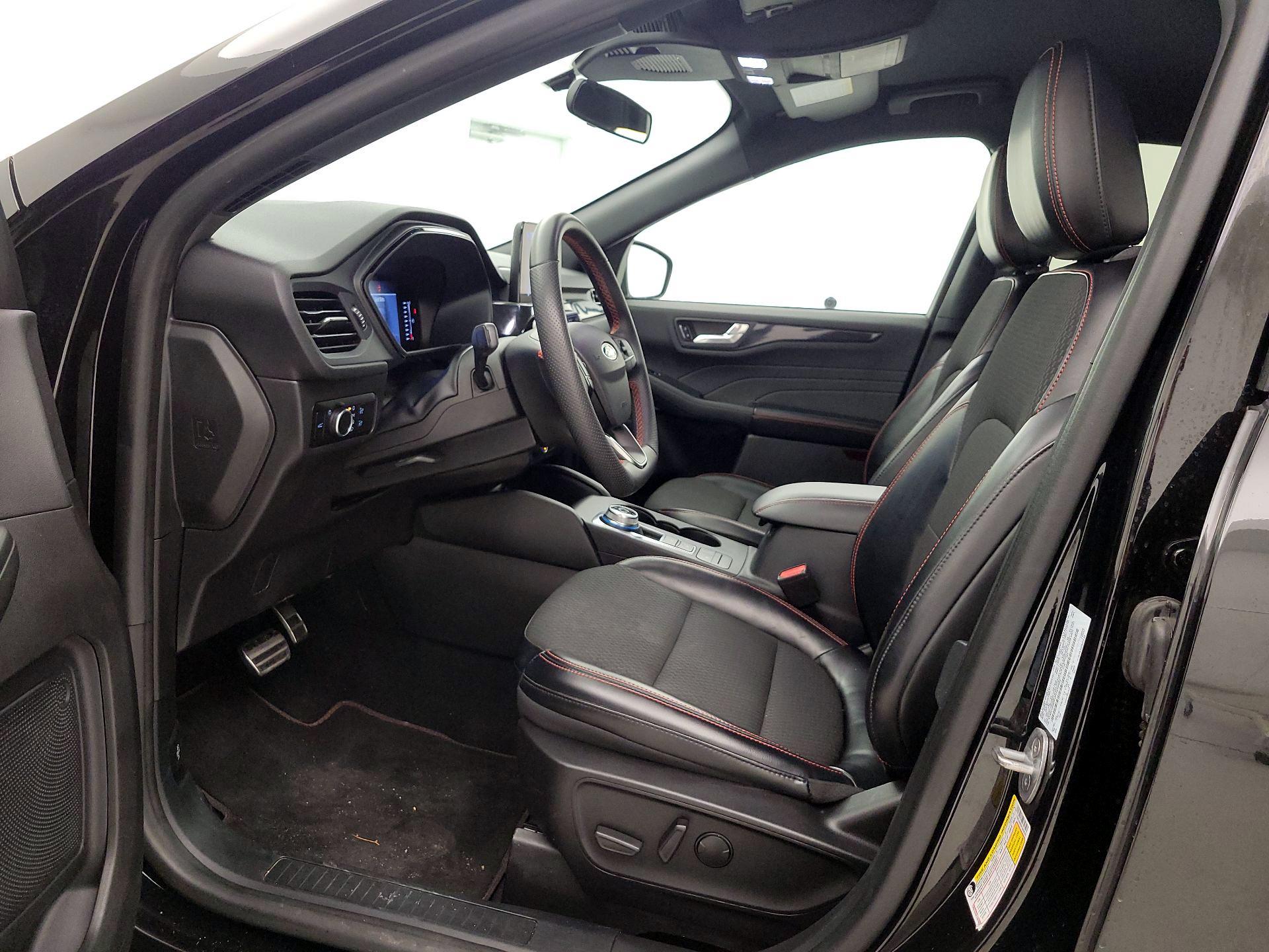 Thumbnail: 2023 Ford Escape - 11