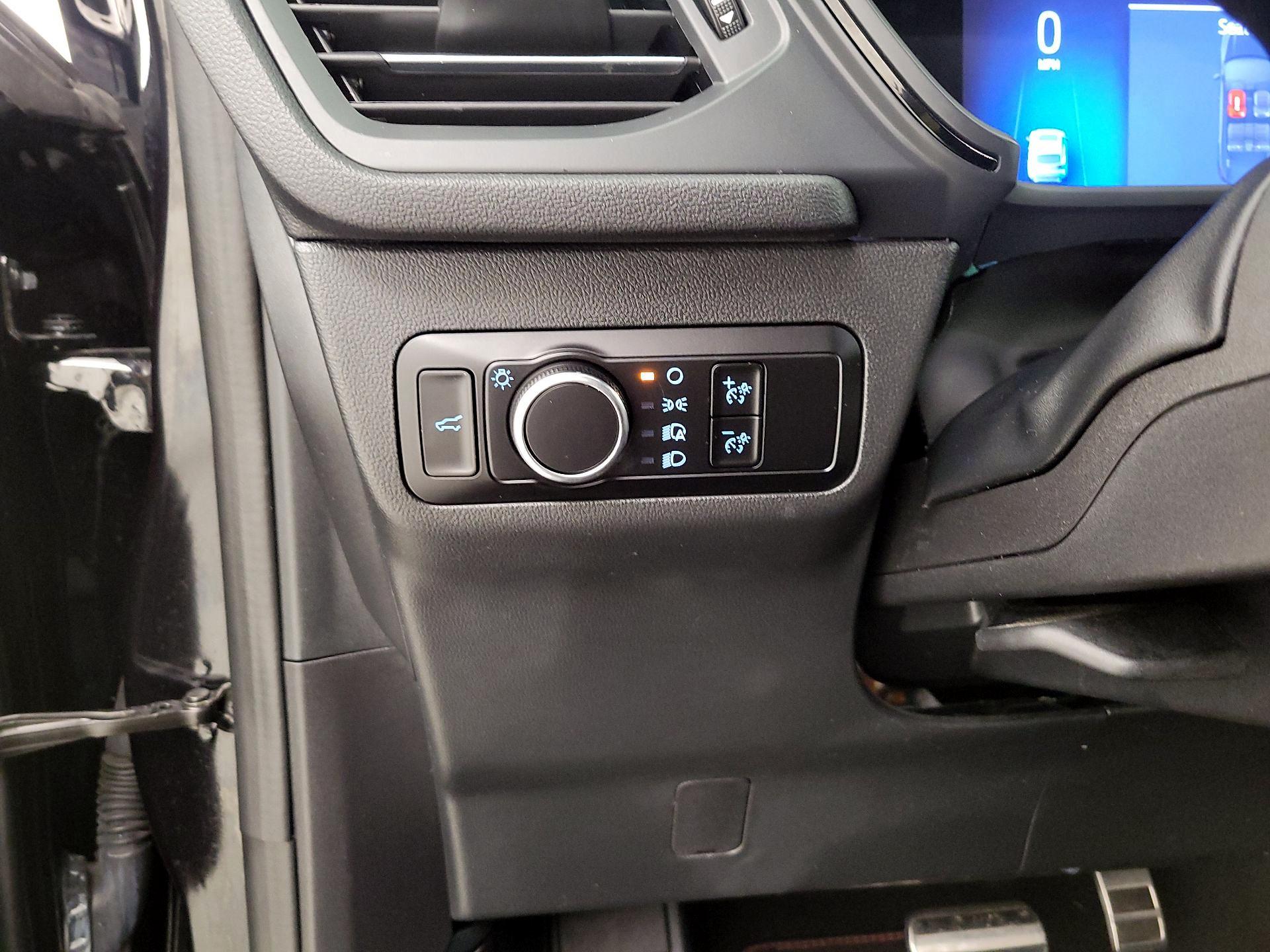 Thumbnail: 2023 Ford Escape - 13