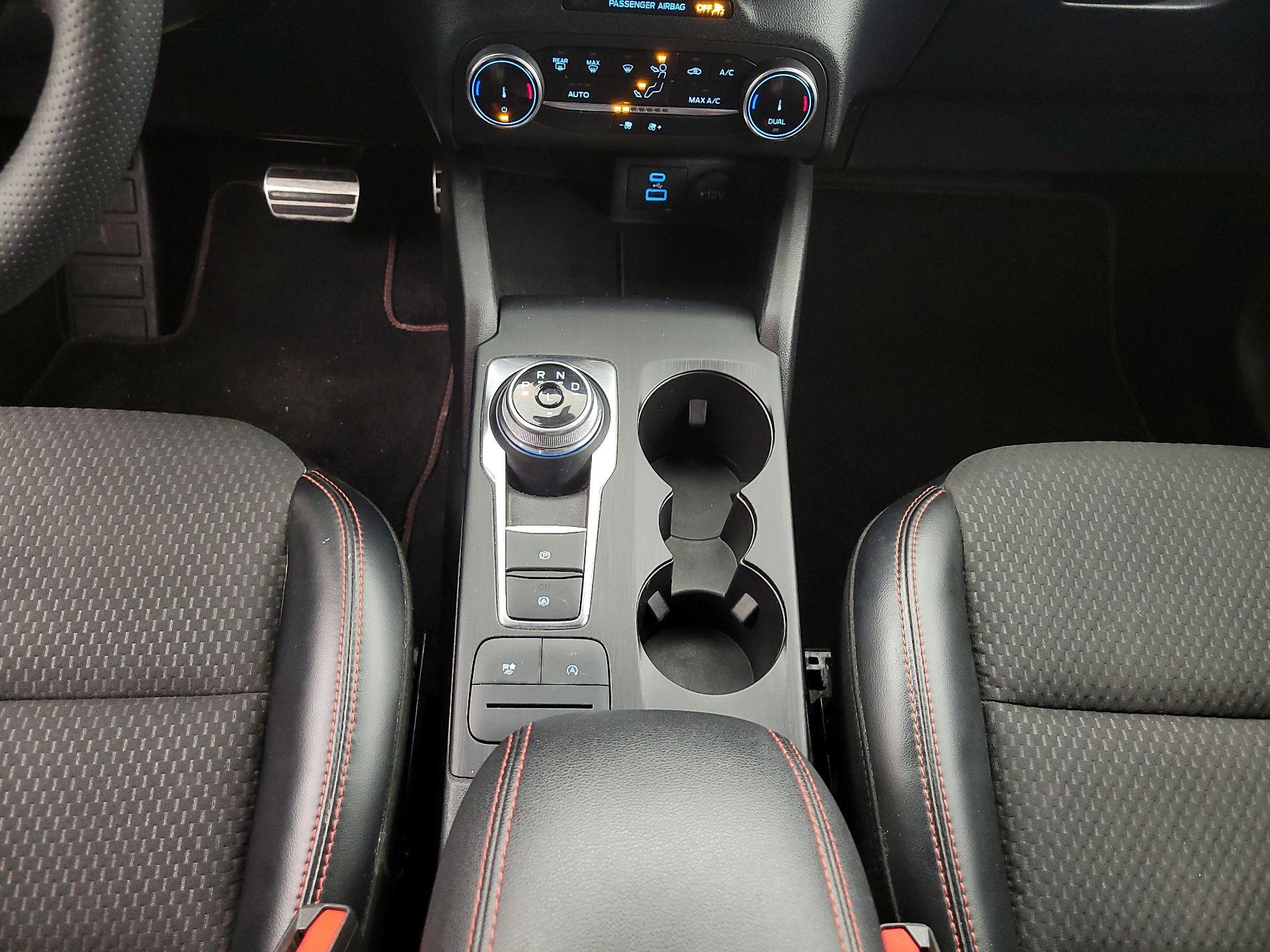 Thumbnail: 2023 Ford Escape - 17