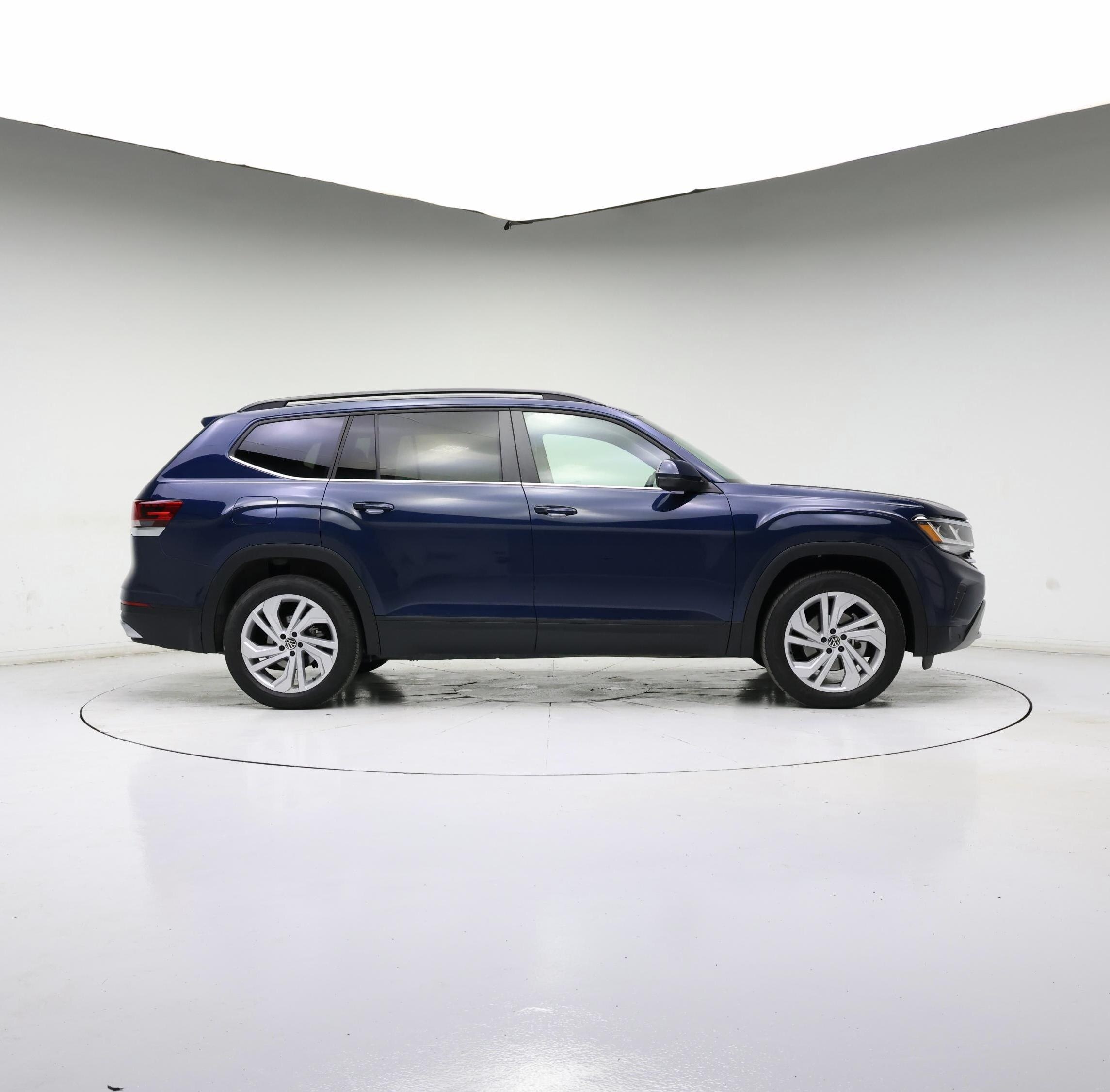 Thumbnail: 2023 Volkswagen Atlas - 7