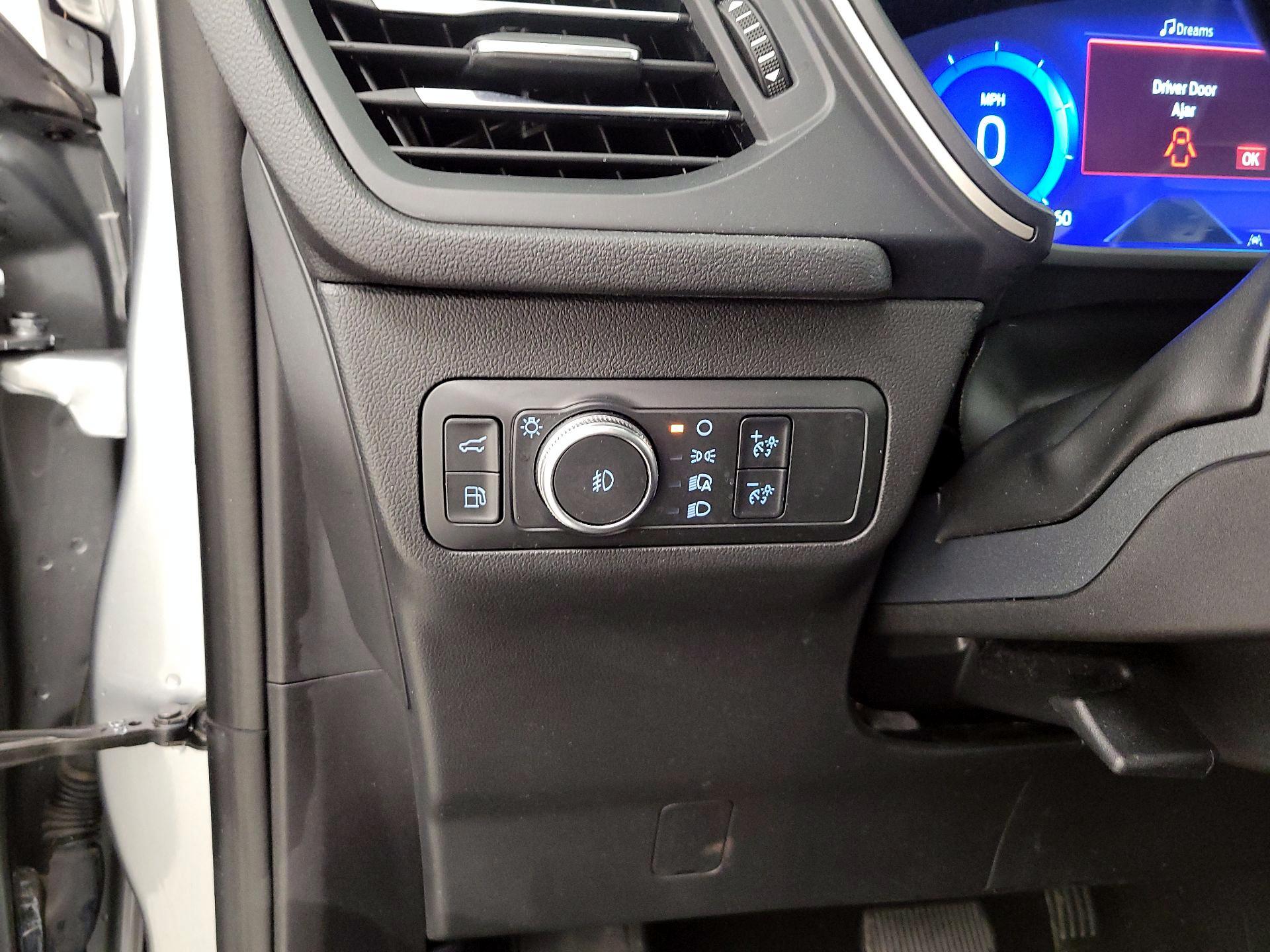 Thumbnail: 2022 Ford Escape - 13