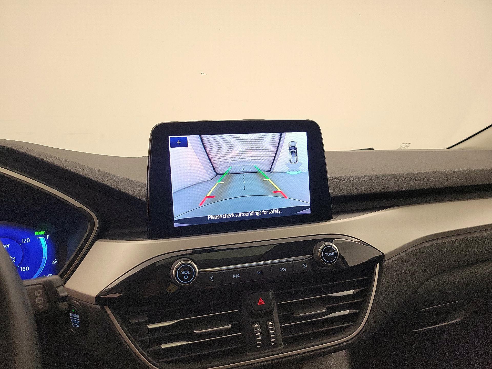 Thumbnail: 2022 Ford Escape - 15