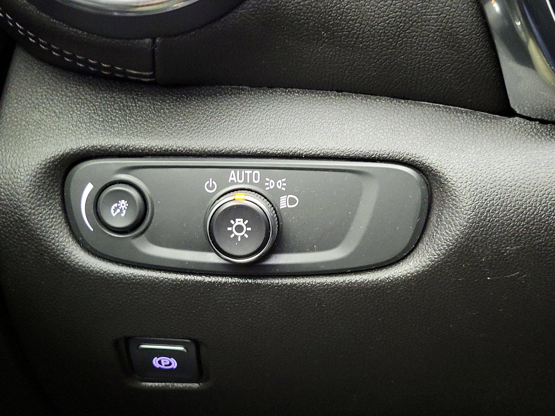 Thumbnail: 2023 Chevrolet Blazer - 13