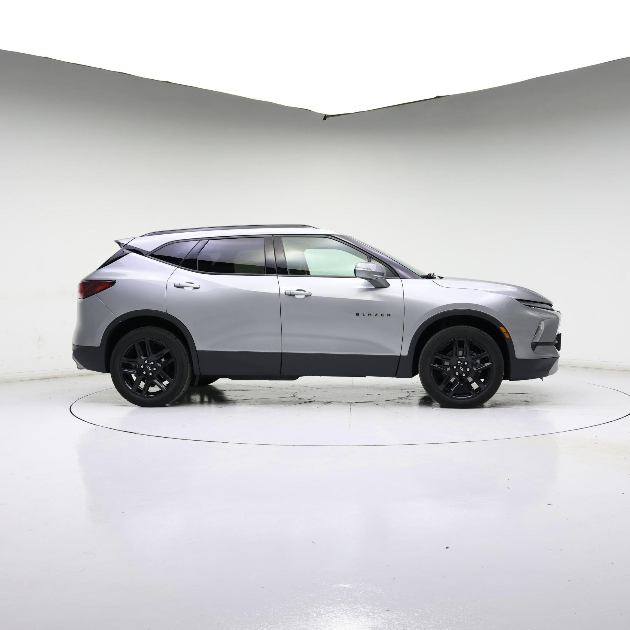 Thumbnail: 2023 Chevrolet Blazer - 7