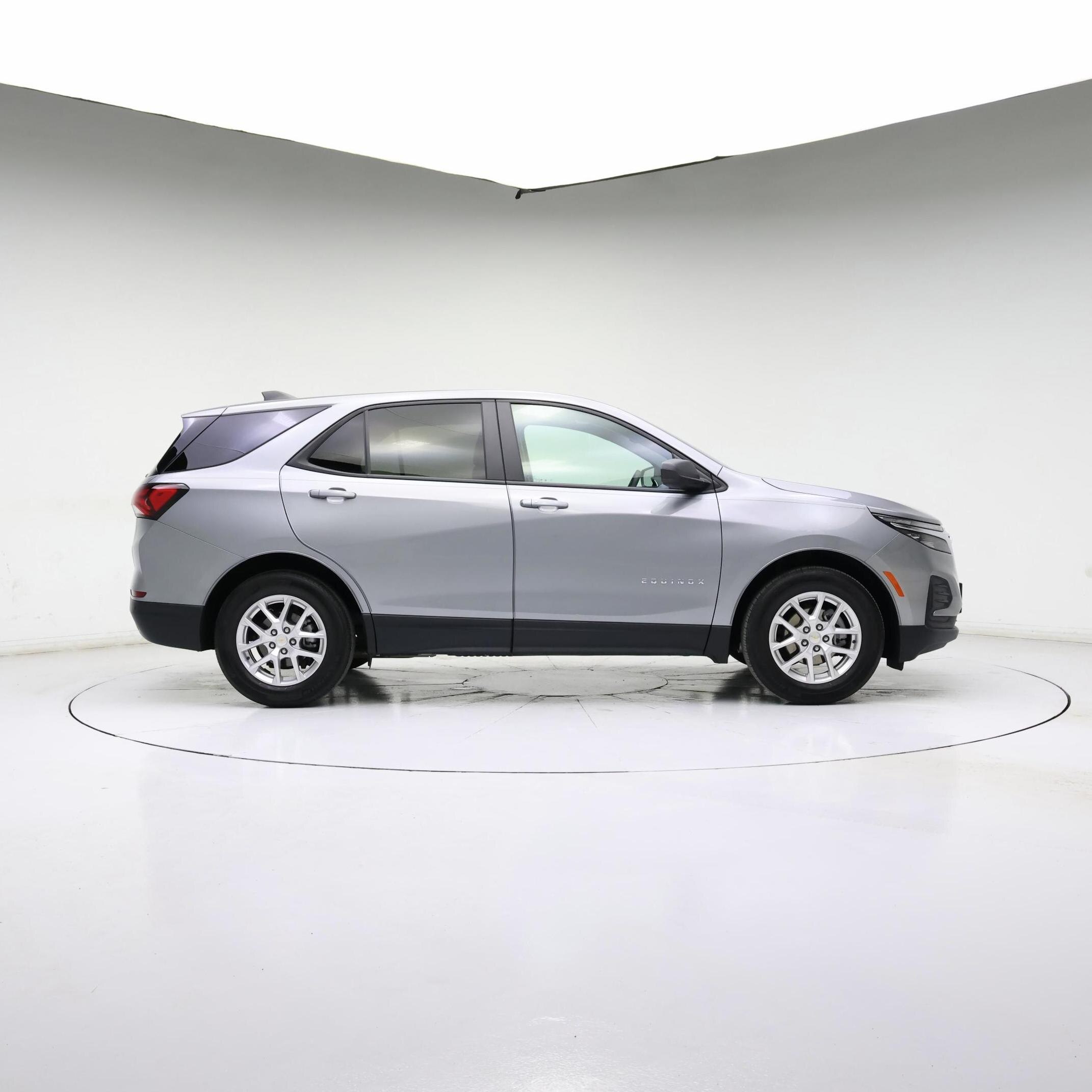 Thumbnail: 2024 Chevrolet Equinox - 7