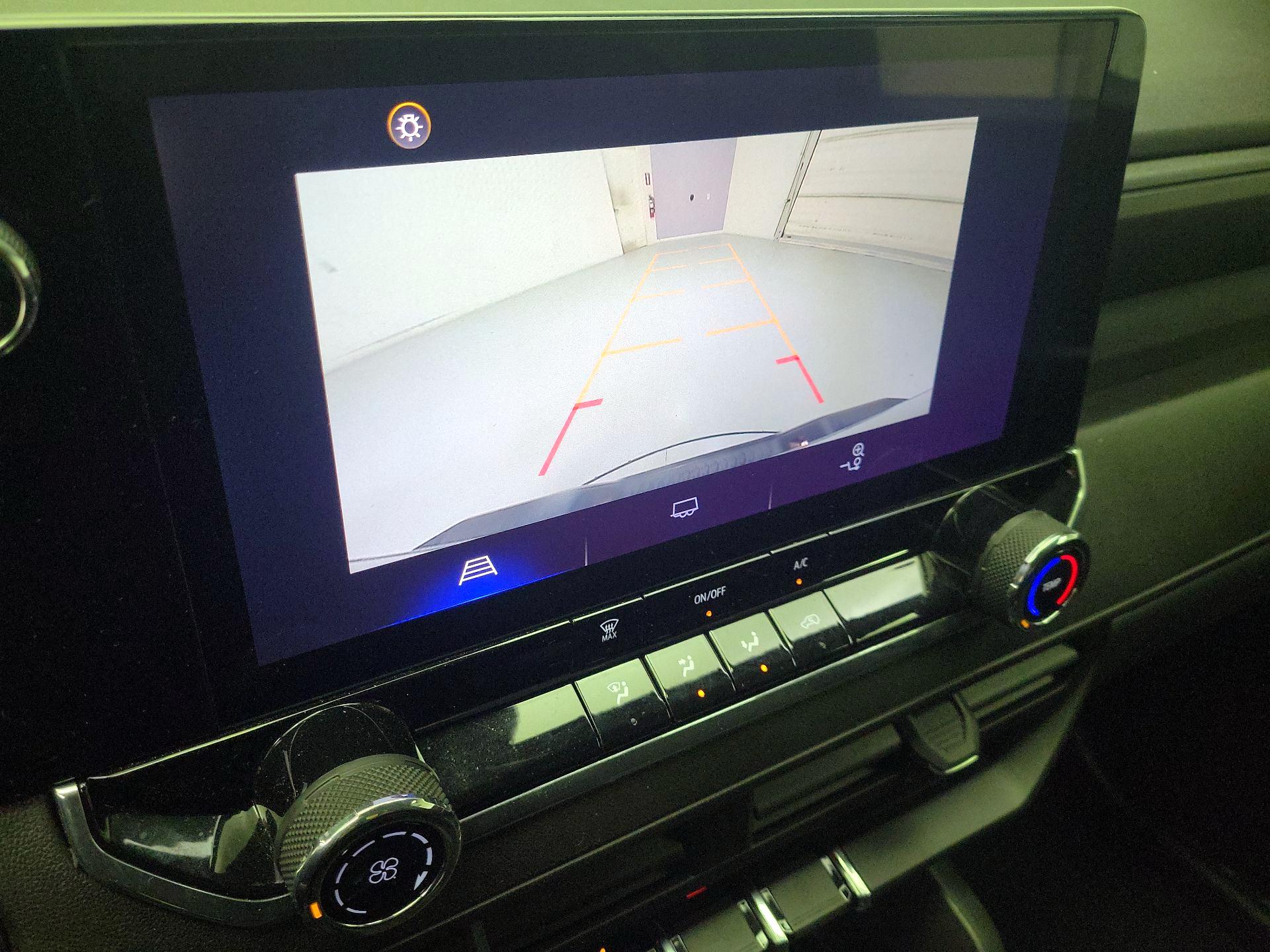 Thumbnail: 2023 Chevrolet Colorado - 15