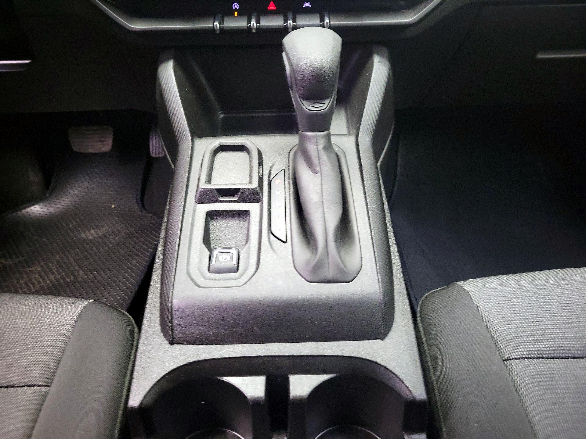 Thumbnail: 2023 Chevrolet Colorado - 18