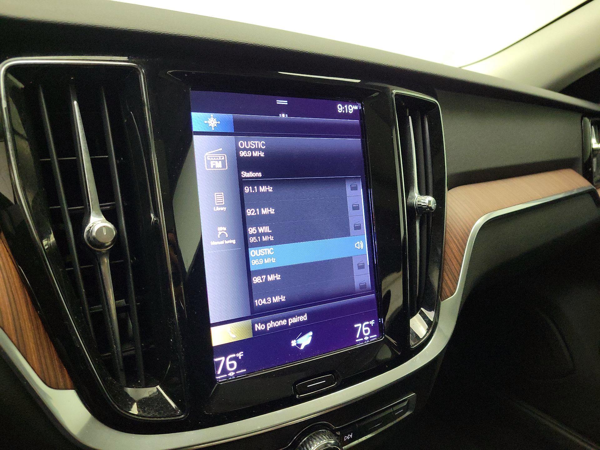 Thumbnail: 2022 Volvo S60 - 15