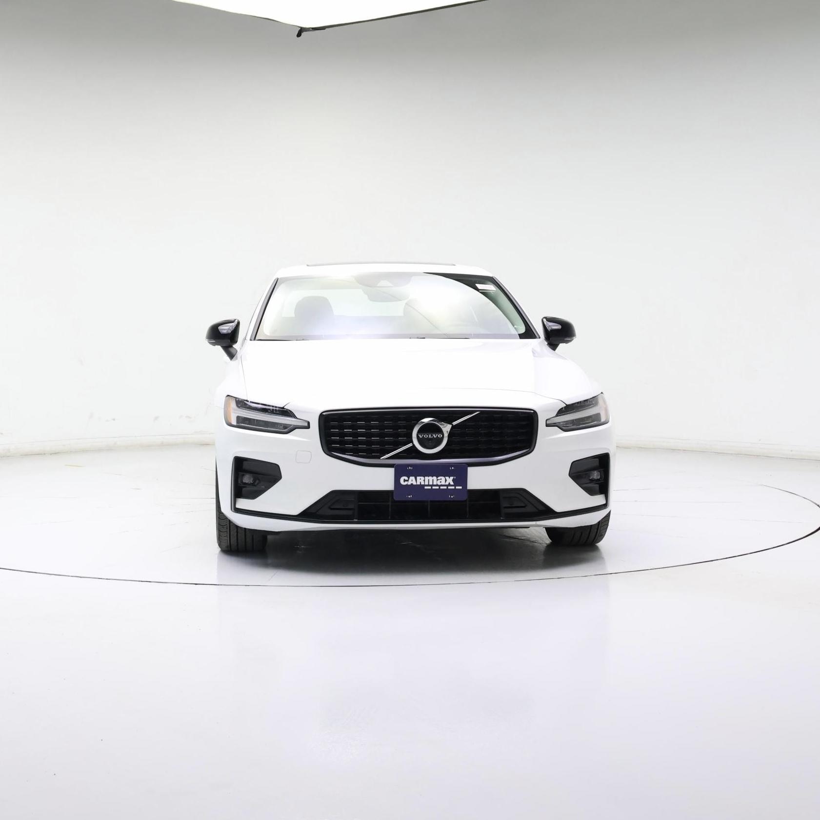 Thumbnail: 2022 Volvo S60 - 5