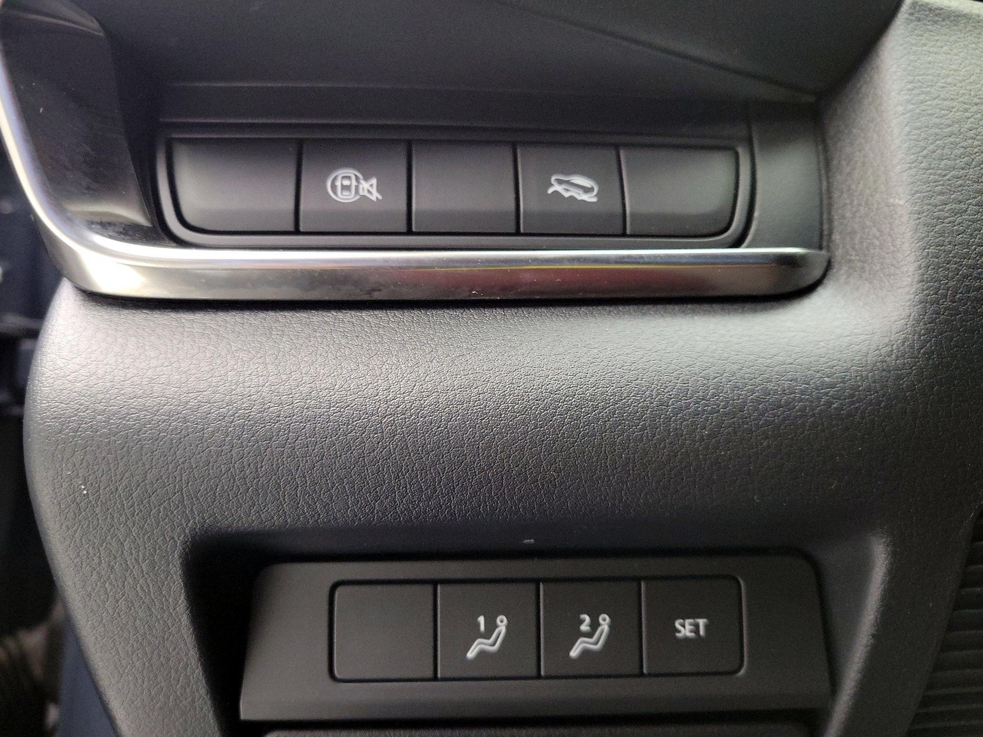 Thumbnail: 2025 Mazda CX-30 - 13