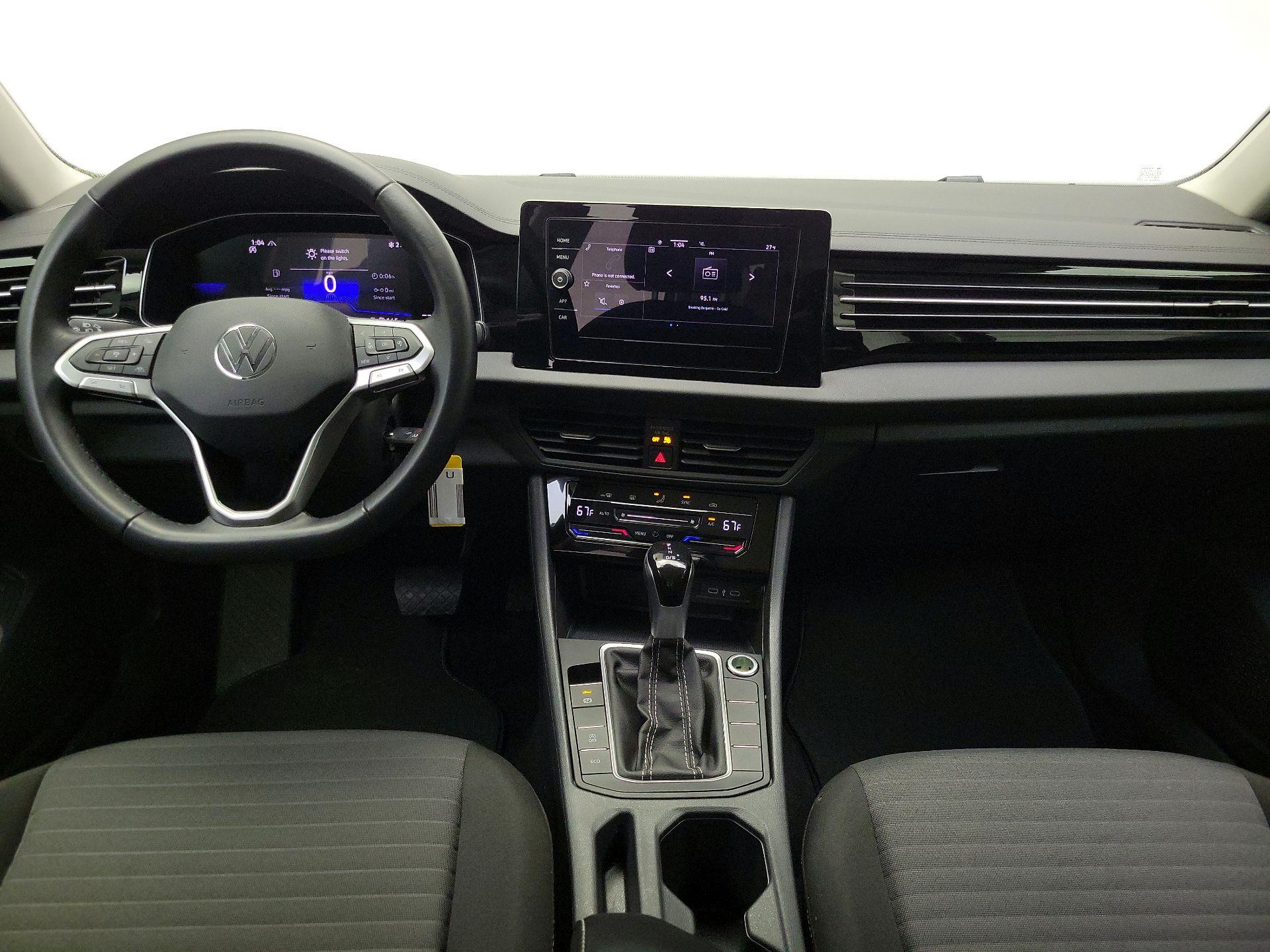 Thumbnail: 2025 Volkswagen Jetta - 9