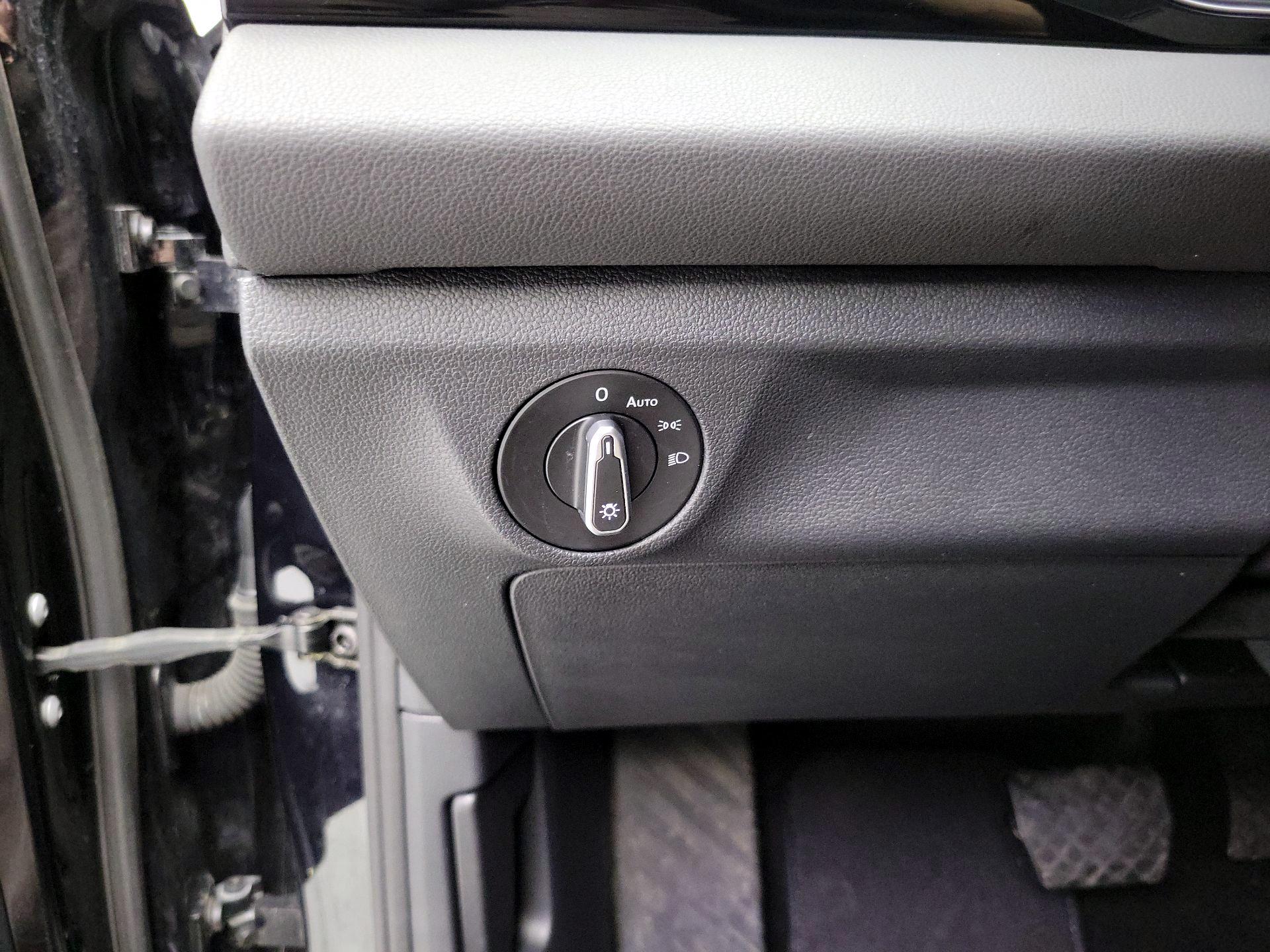 Thumbnail: 2025 Volkswagen Jetta - 13