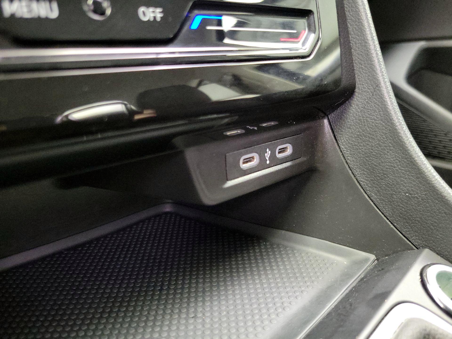 Thumbnail: 2025 Volkswagen Jetta - 18