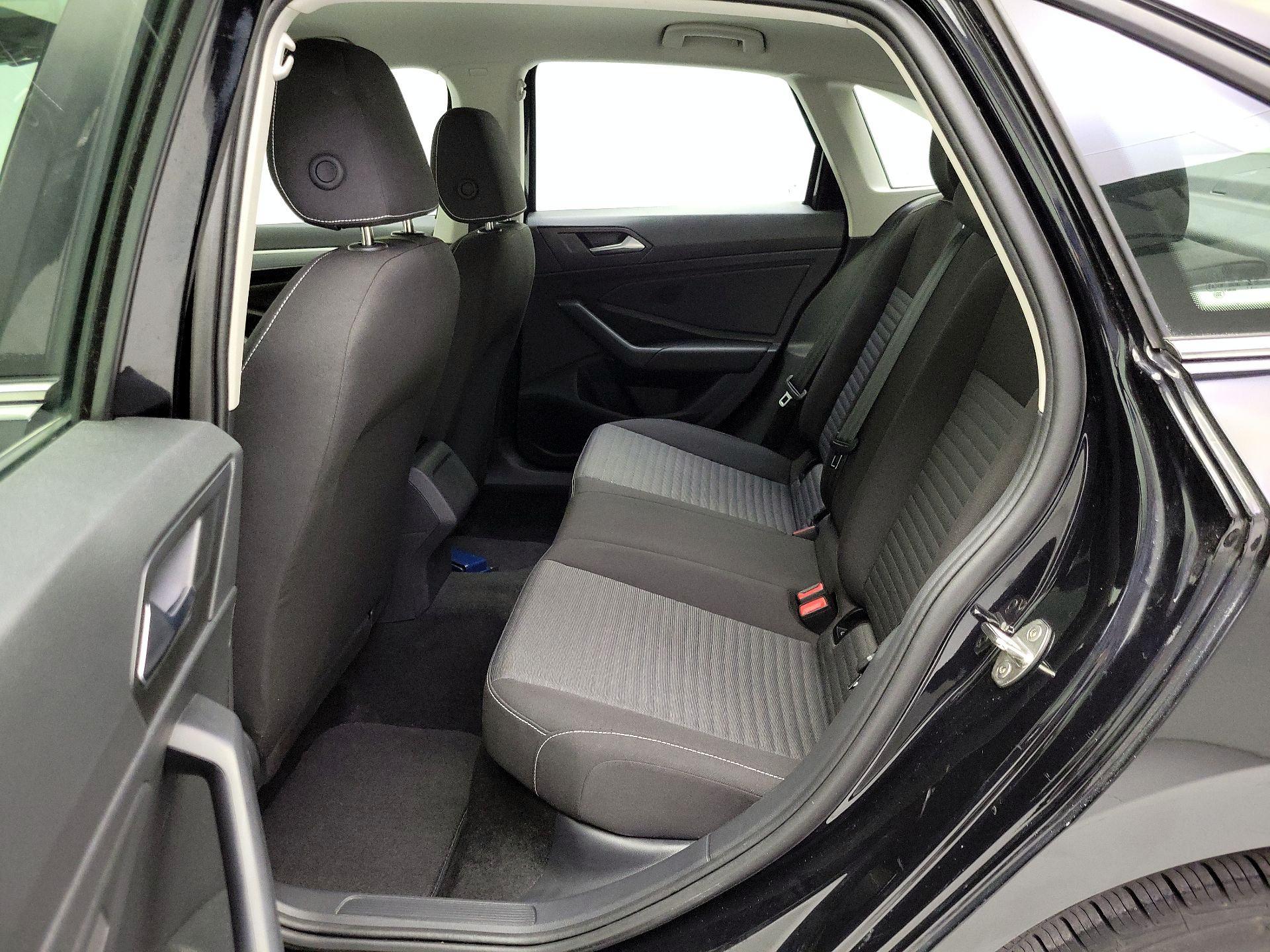 Thumbnail: 2025 Volkswagen Jetta - 19