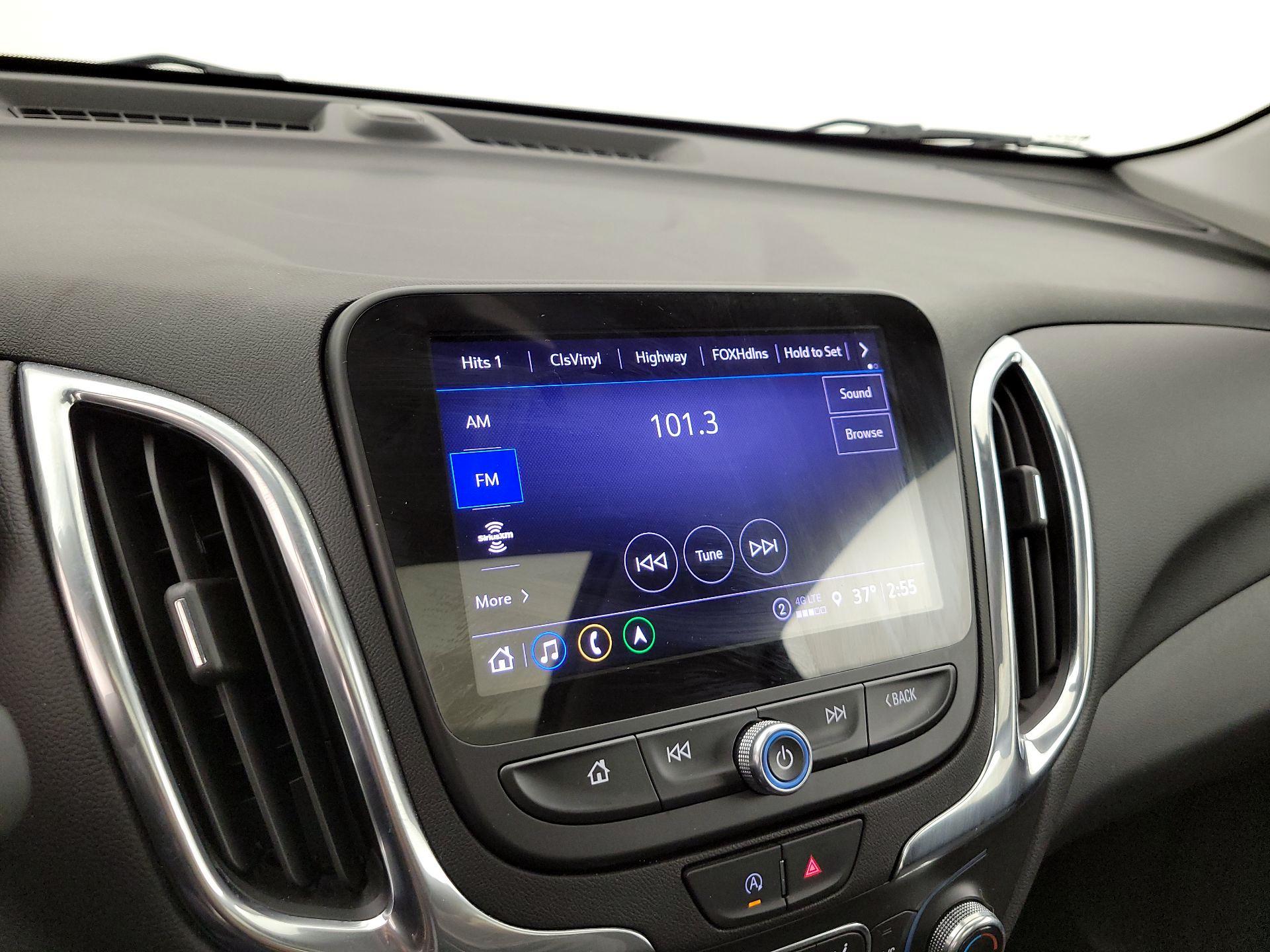 Thumbnail: 2022 Chevrolet Equinox - 16