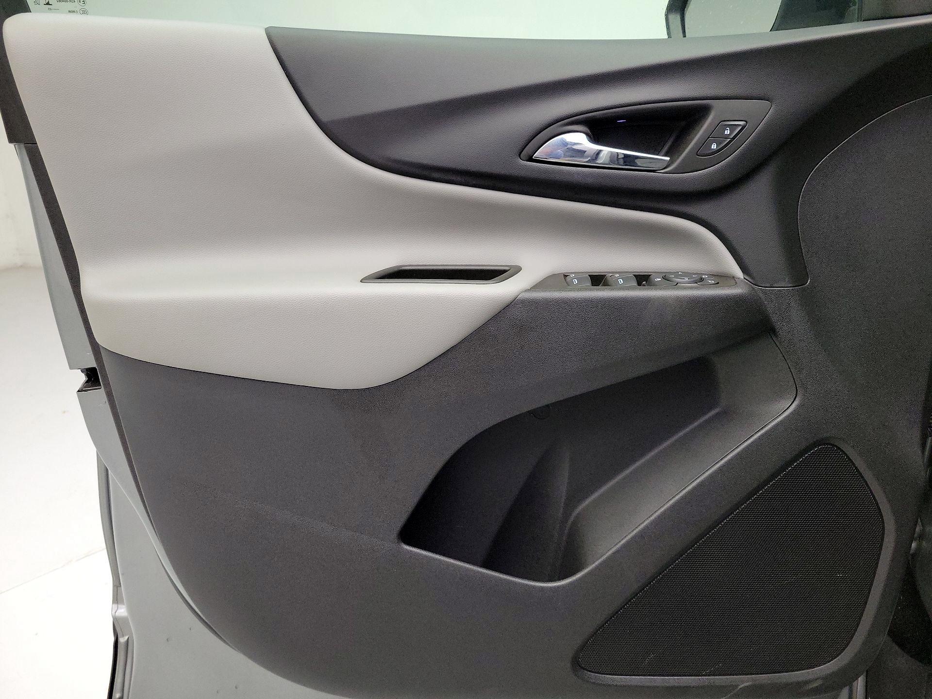 Thumbnail: 2023 Chevrolet Equinox - 12