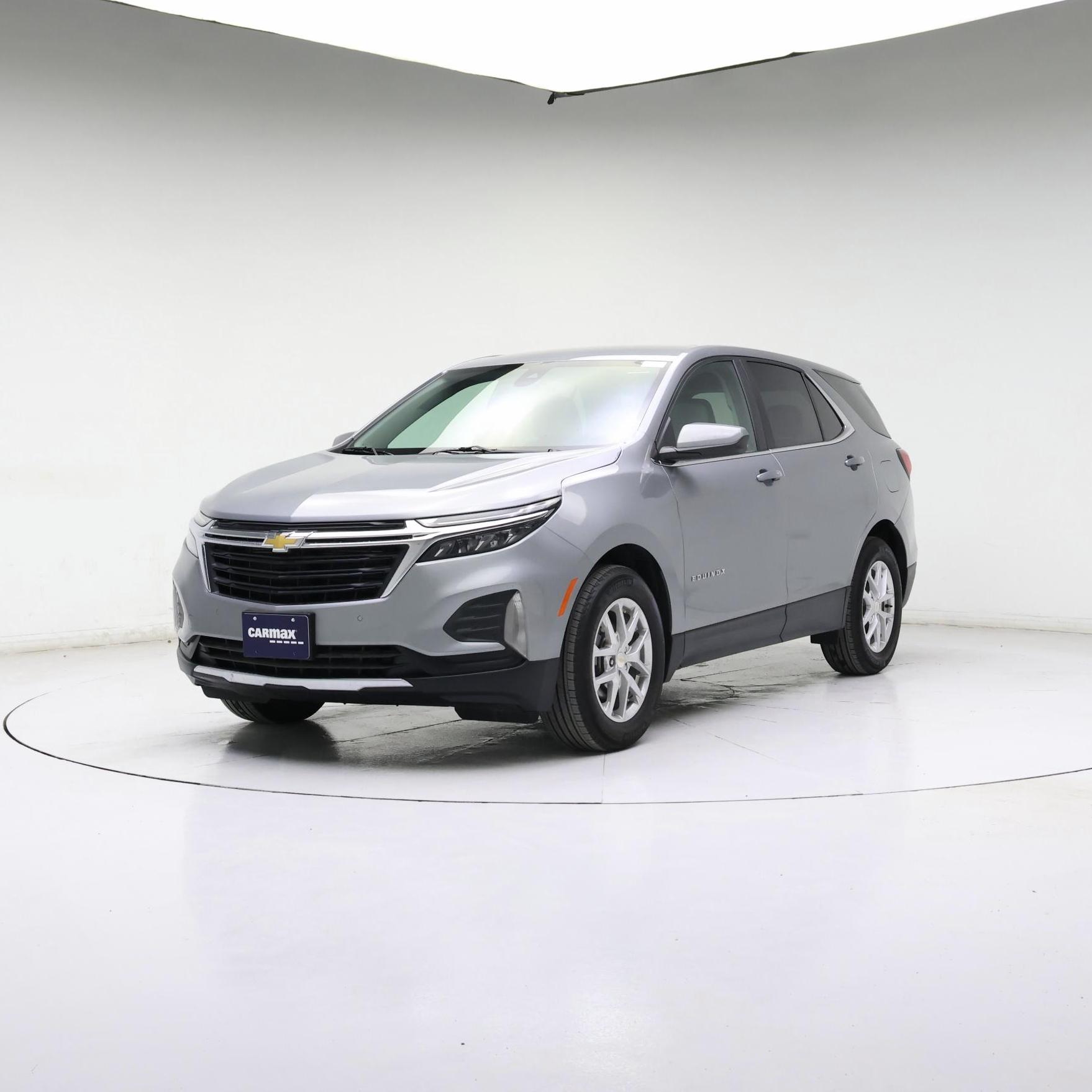Thumbnail: 2023 Chevrolet Equinox - 4