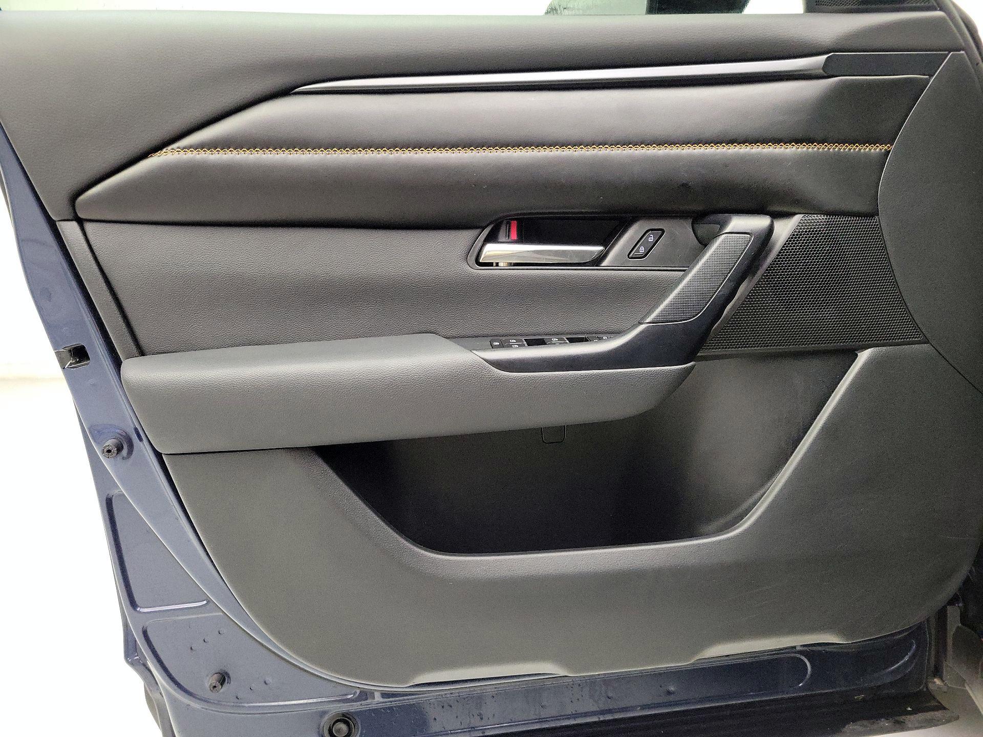 Thumbnail: 2025 Mazda CX-50 - 12