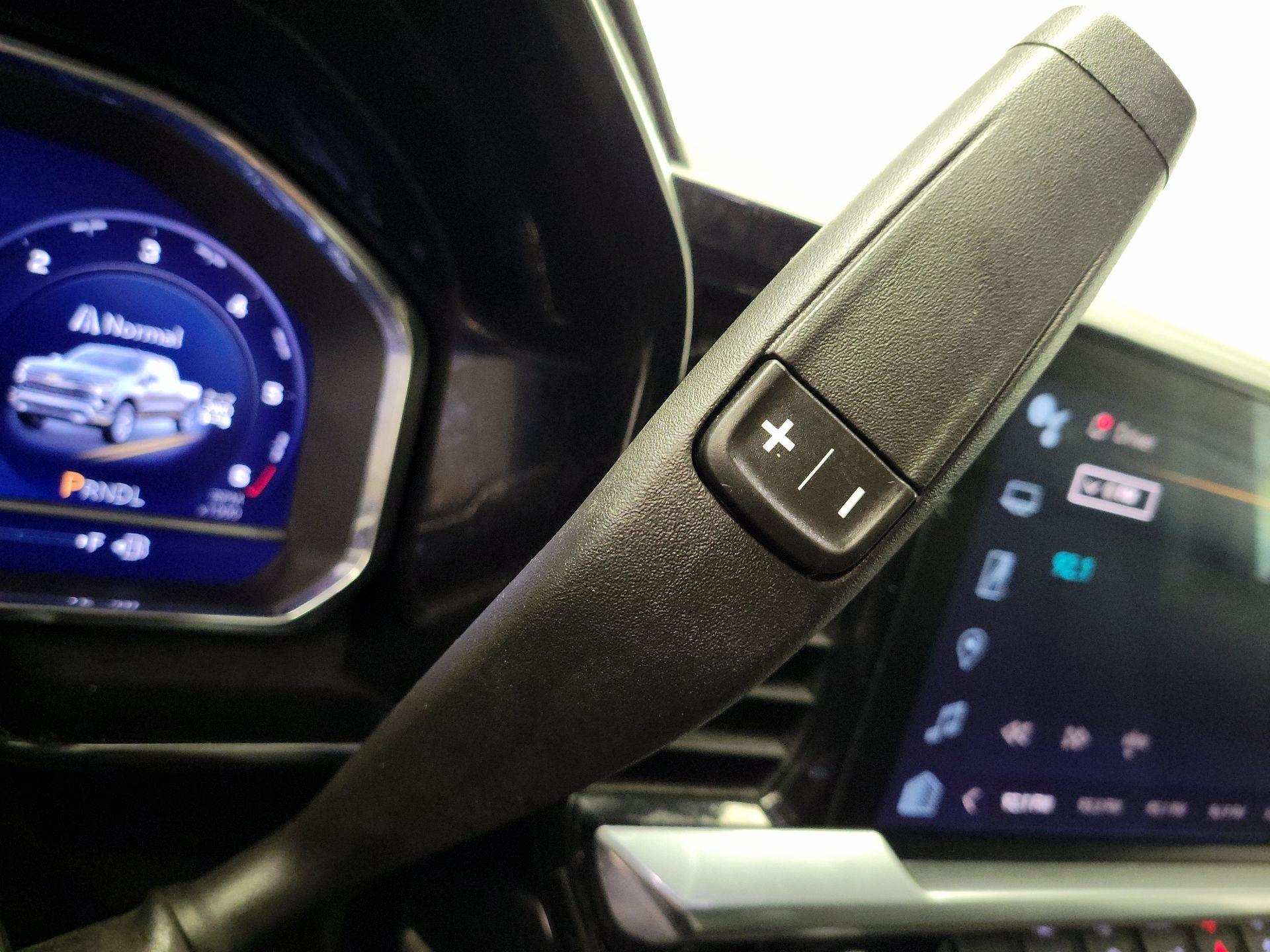 Thumbnail: 2023 Chevrolet Silverado 1500 - 17