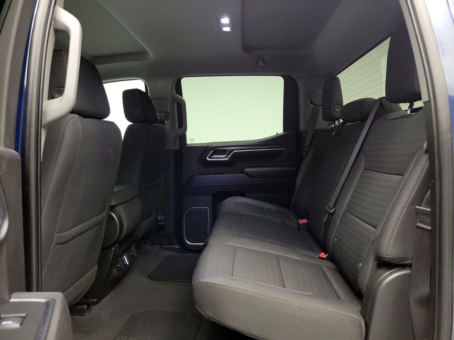 Thumbnail: 2023 Chevrolet Silverado 1500 - 19