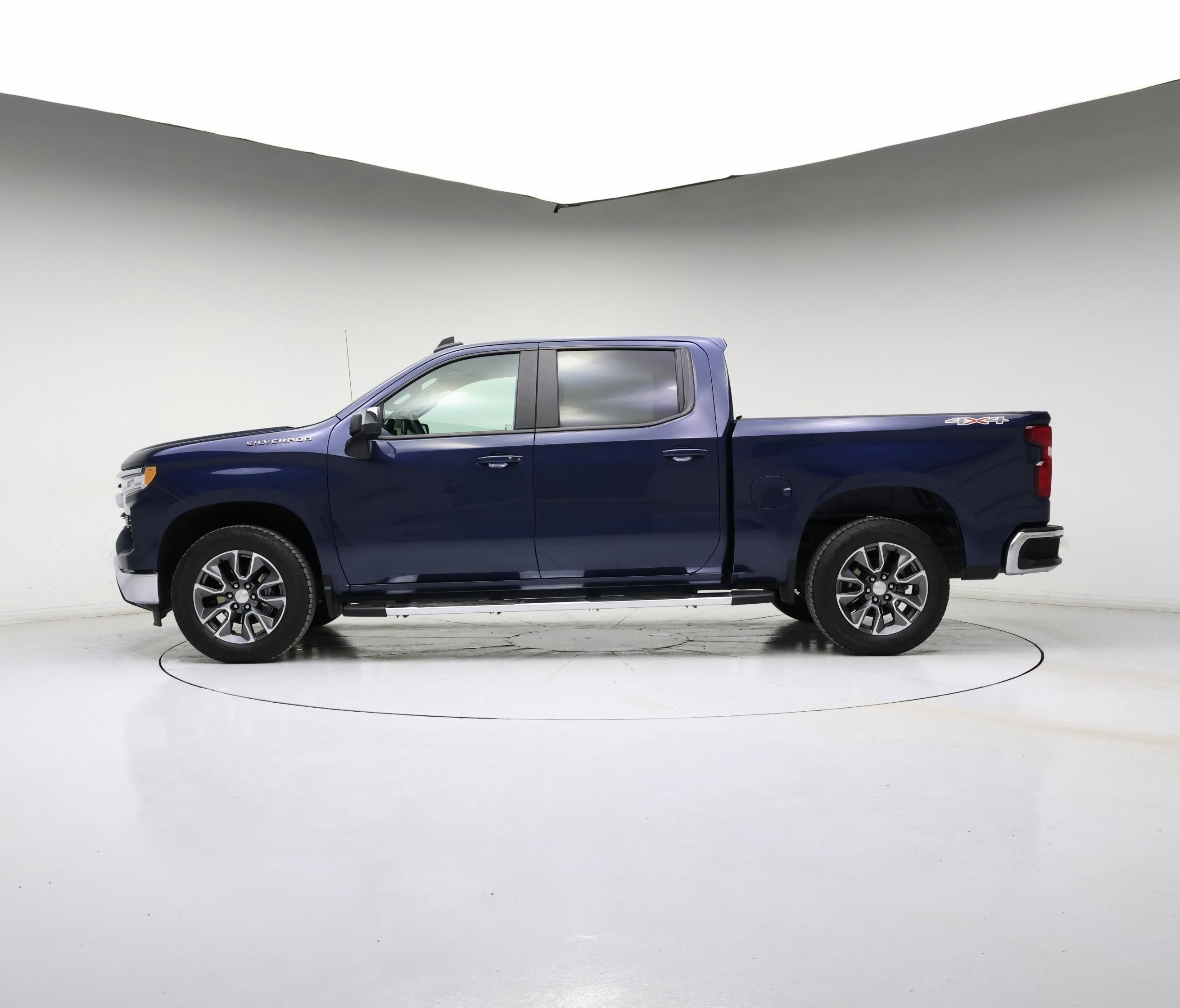 Thumbnail: 2023 Chevrolet Silverado 1500 - 3