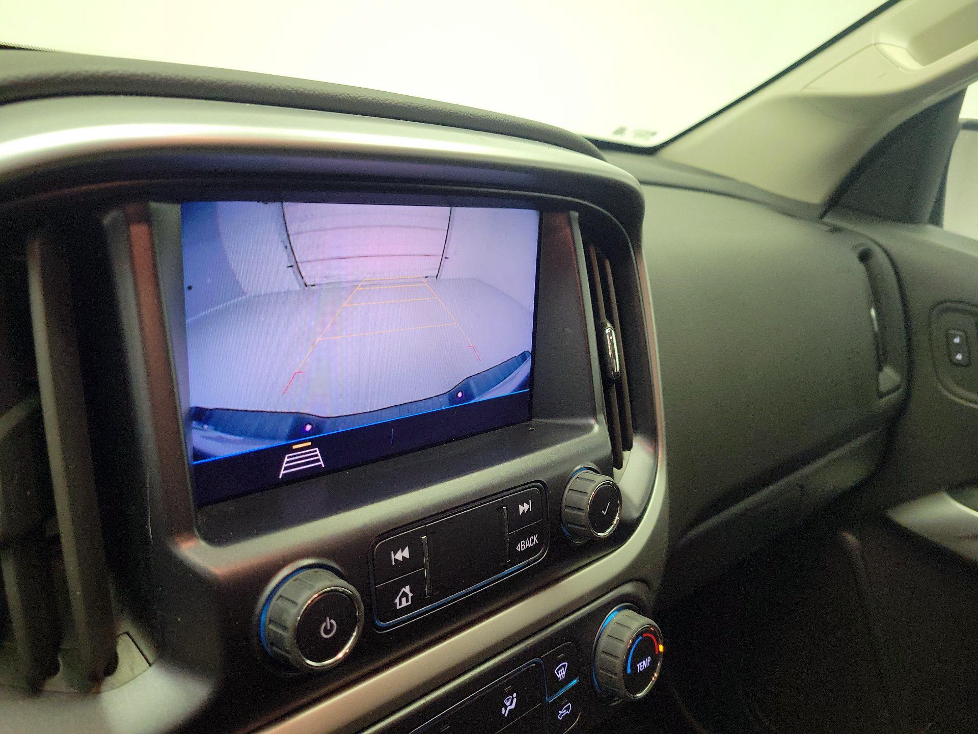 Thumbnail: 2022 Chevrolet Colorado - 14