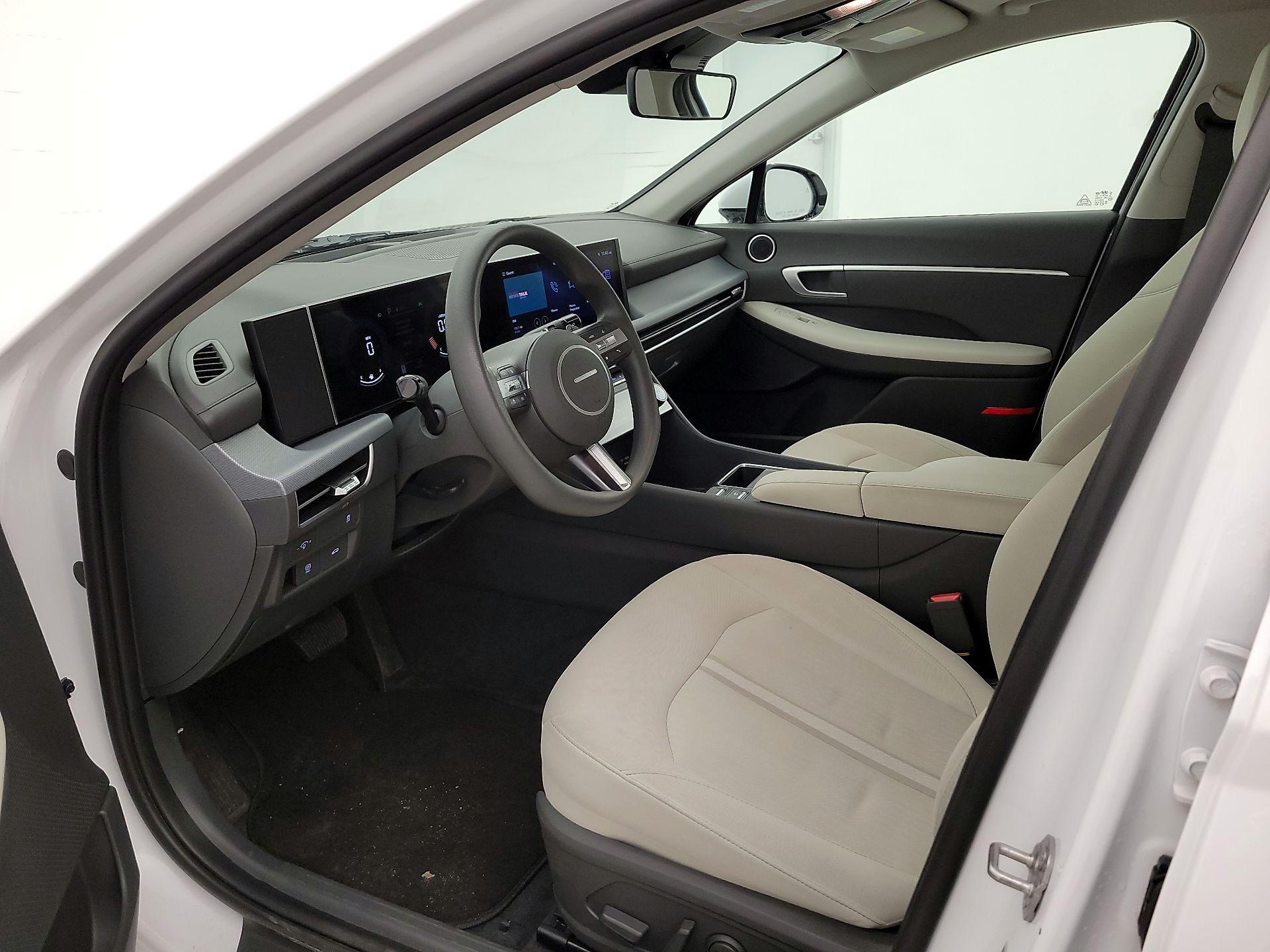 Thumbnail: 2025 Hyundai Sonata - 11