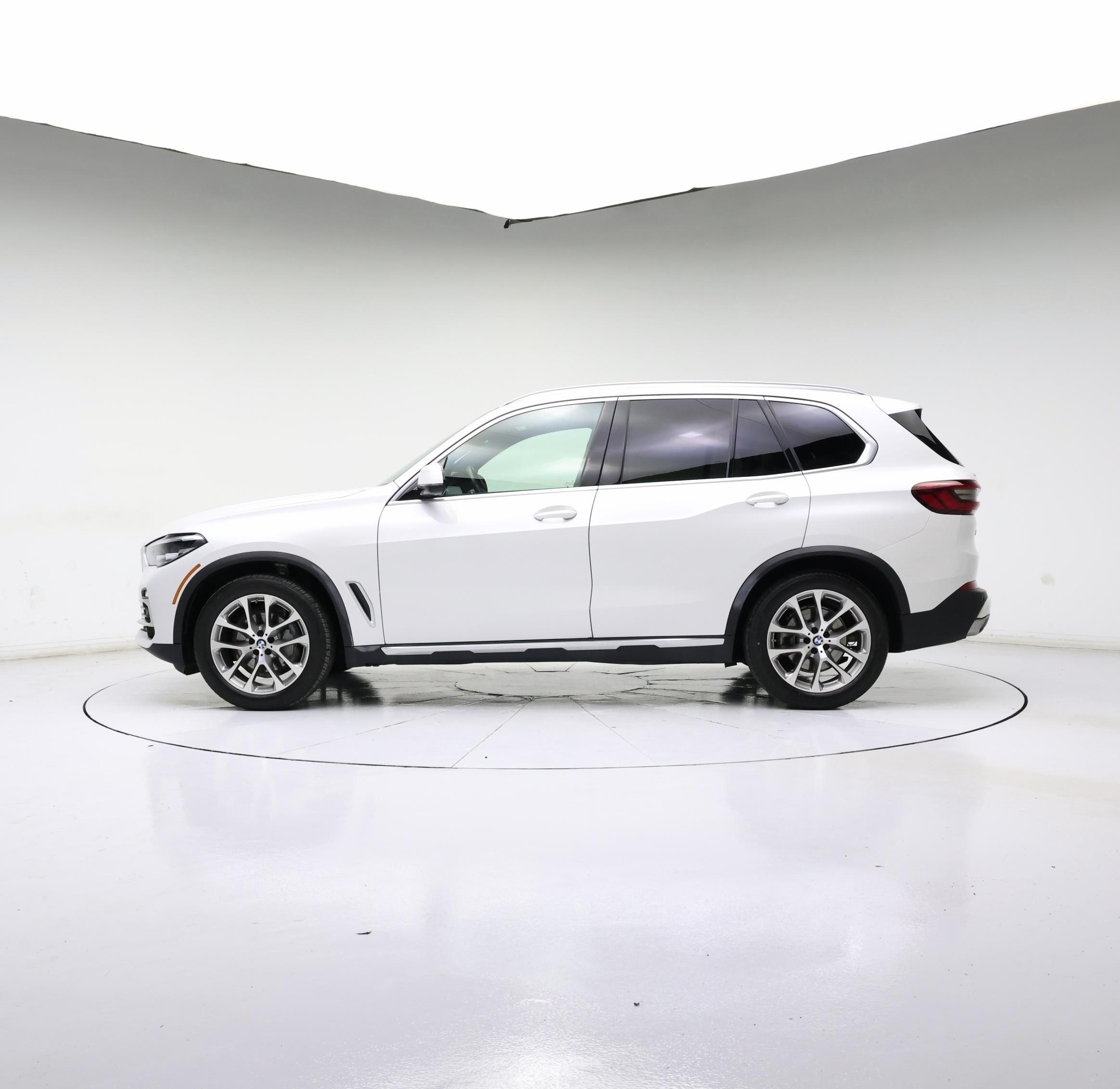 Thumbnail: 2020 BMW X5 - 3