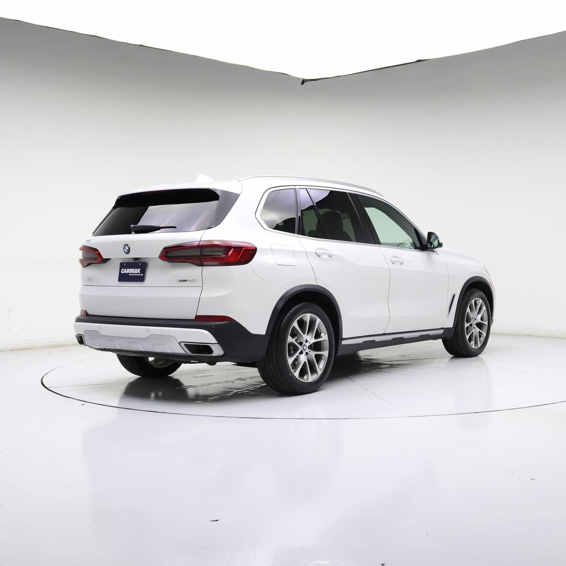 Thumbnail: 2020 BMW X5 - 8