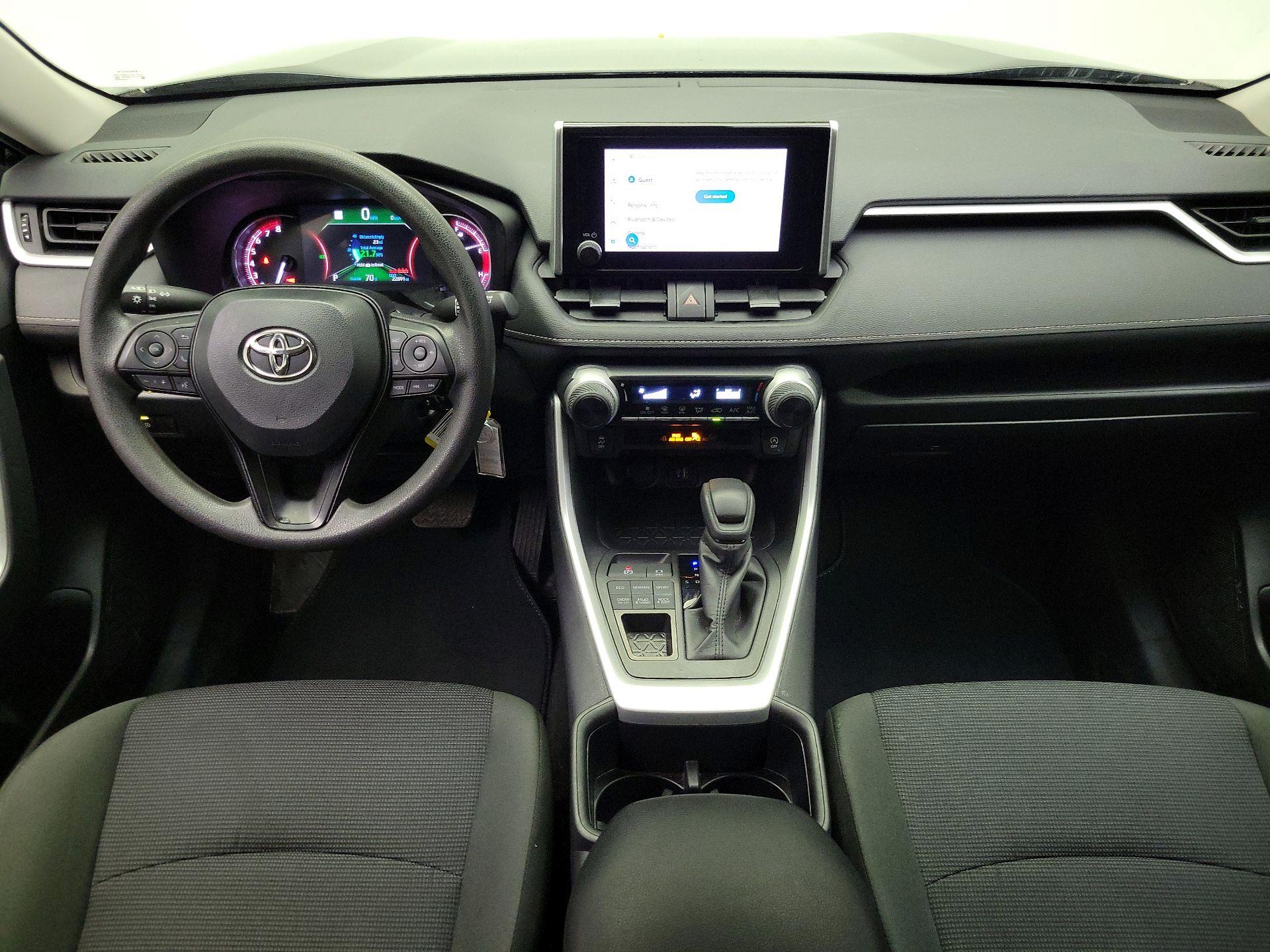 Thumbnail: 2025 Toyota RAV4 - 9