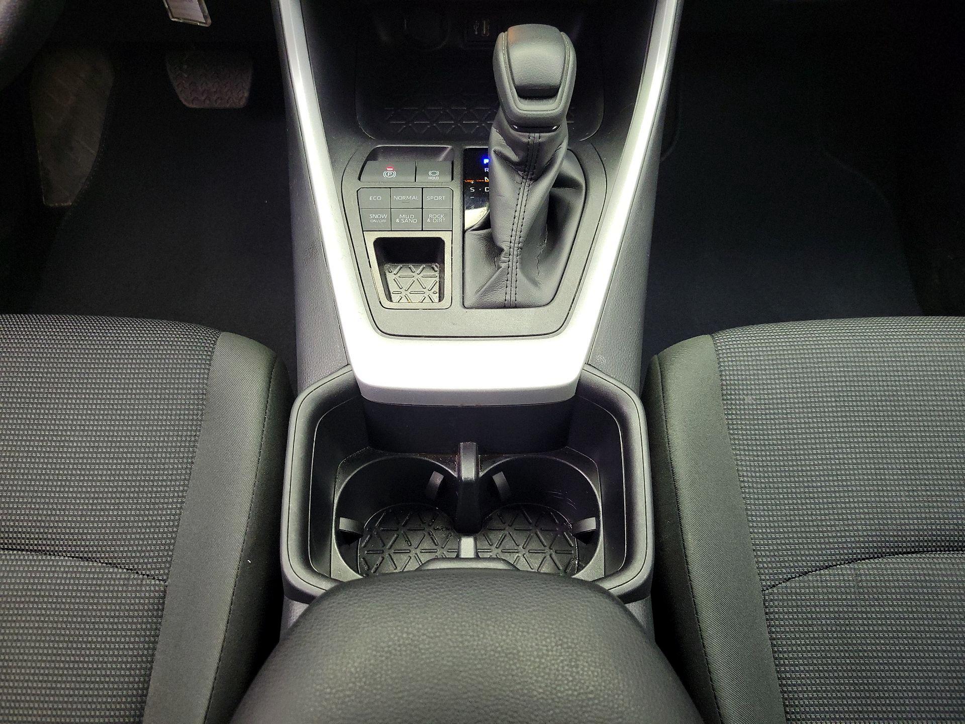 Thumbnail: 2025 Toyota RAV4 - 17