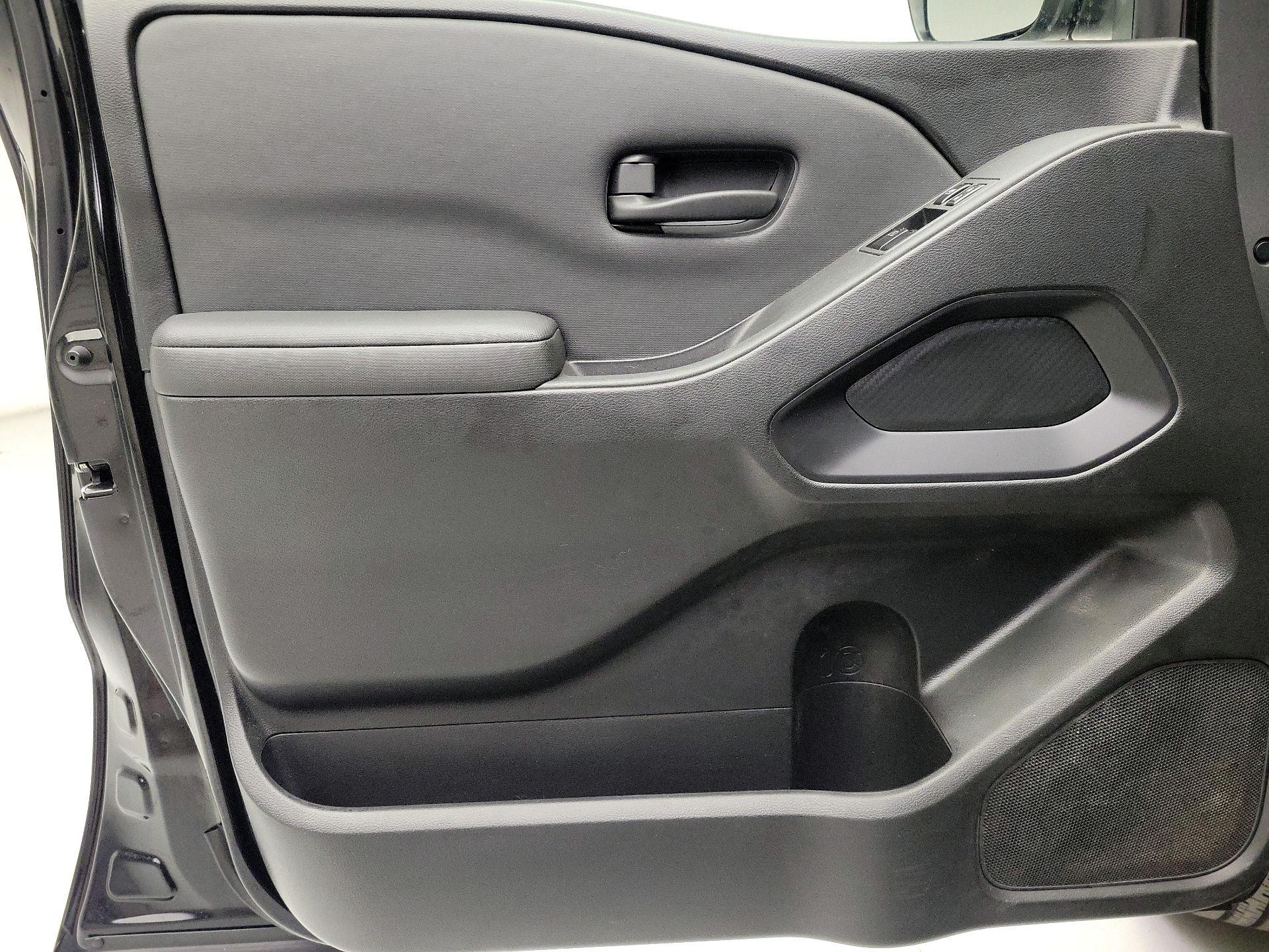 Thumbnail: 2022 Nissan Frontier - 12