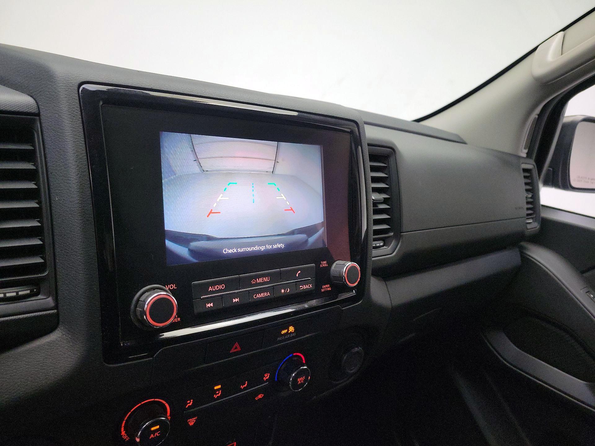 Thumbnail: 2022 Nissan Frontier - 14