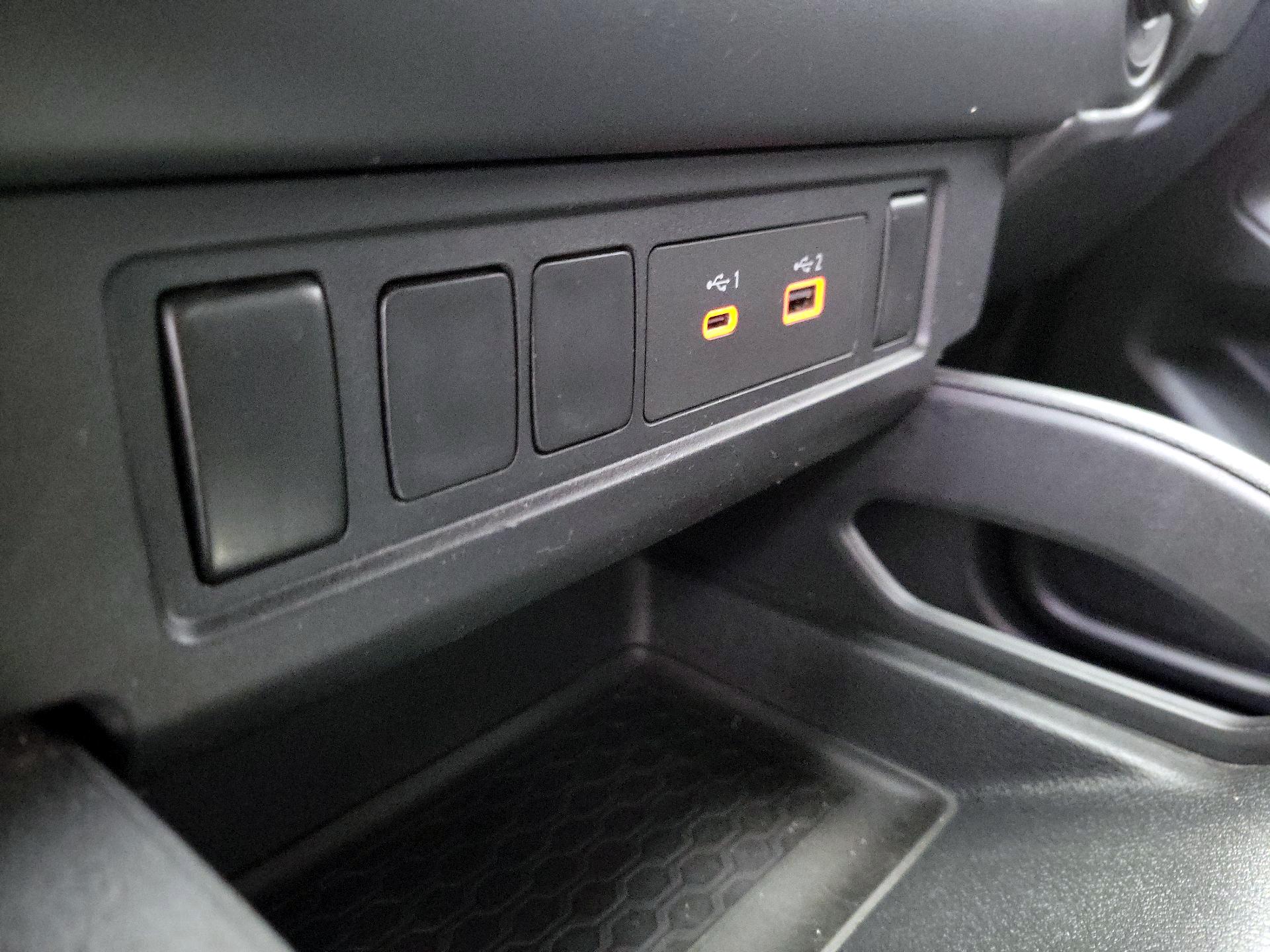 Thumbnail: 2022 Nissan Frontier - 18