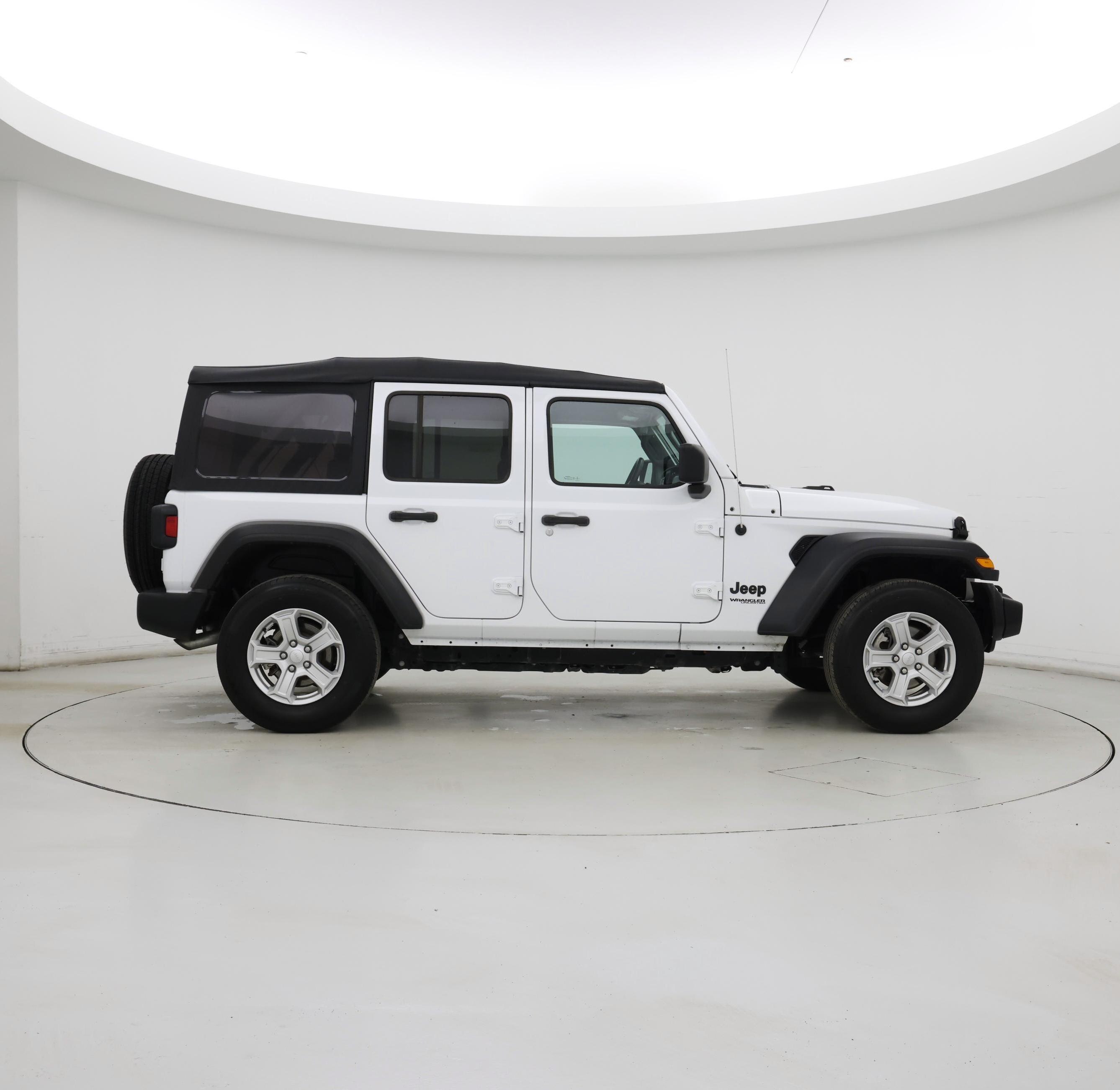 Thumbnail: 2022 Jeep Wrangler - 7