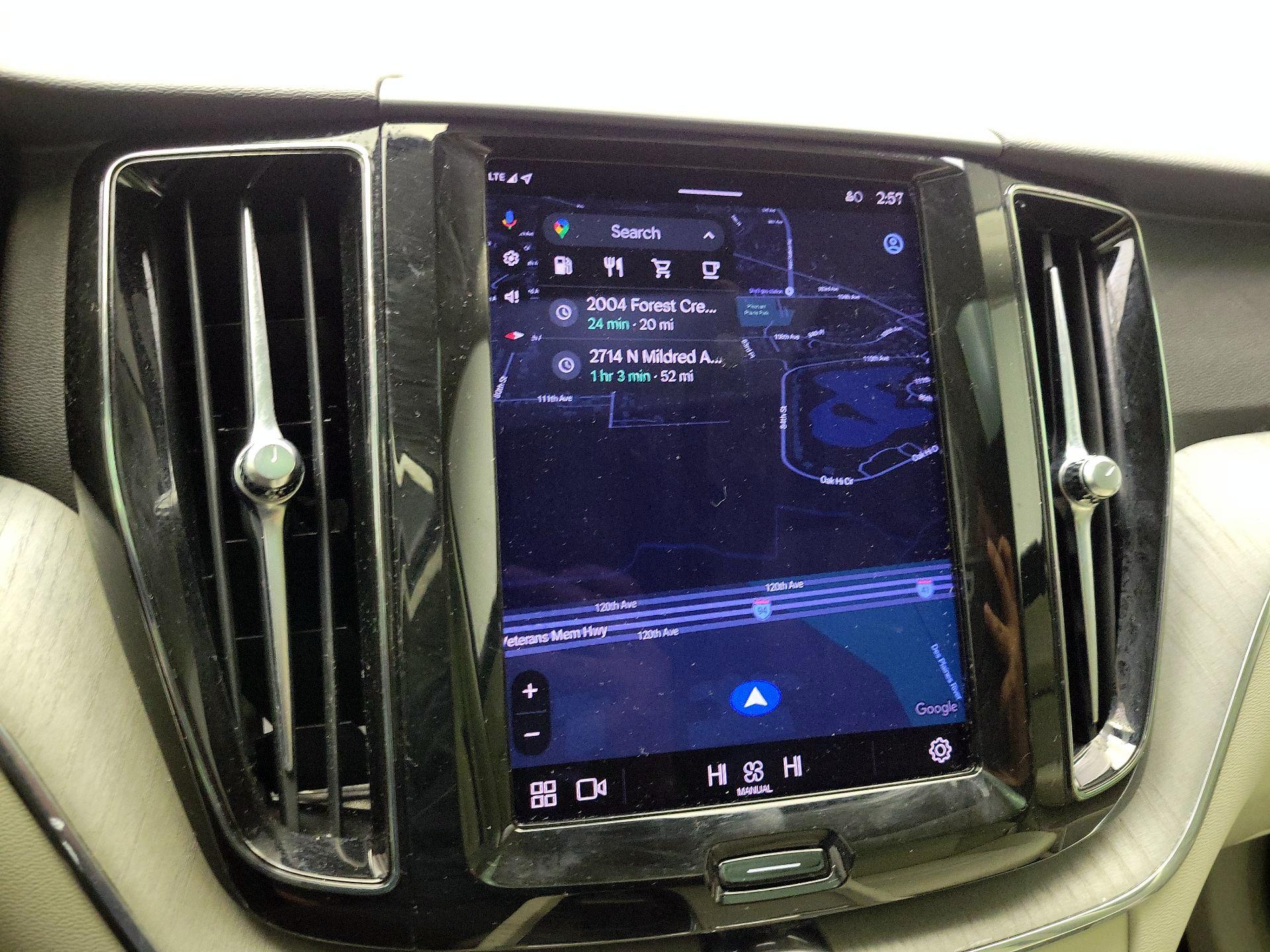 Thumbnail: 2023 Volvo XC60 - 14