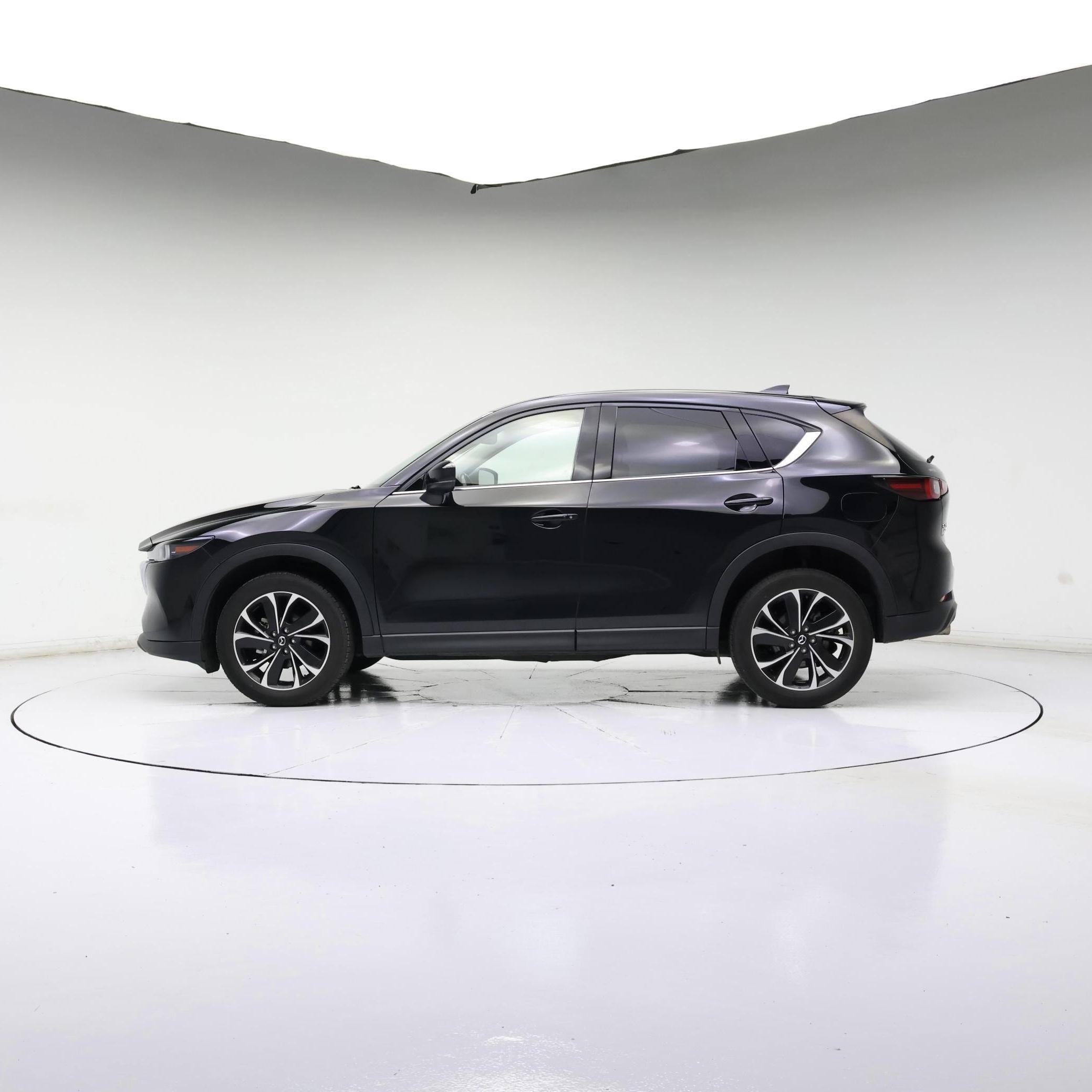 Thumbnail: 2023 Mazda CX-5 - 3