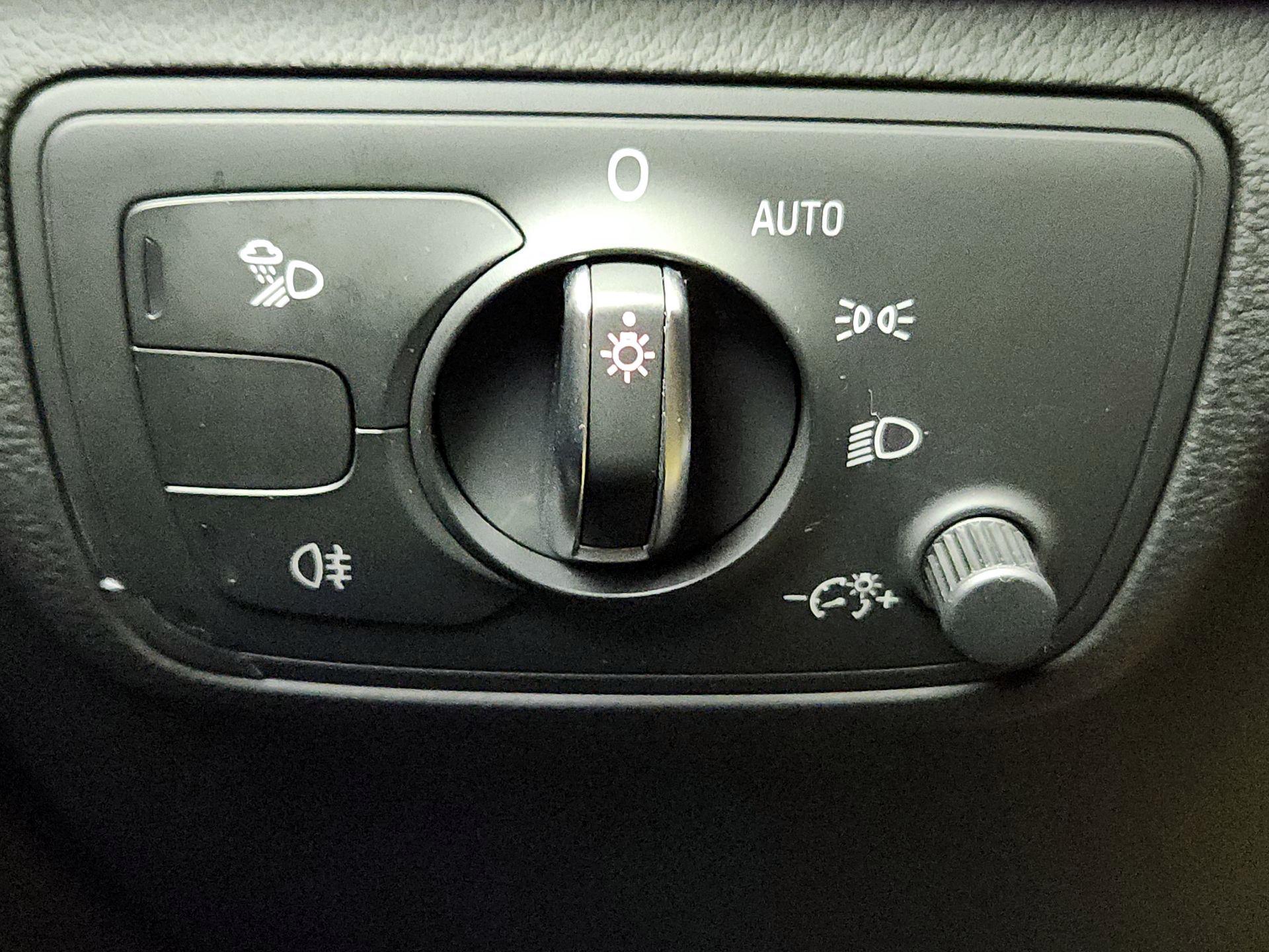 Thumbnail: 2016 Audi A6 - 13