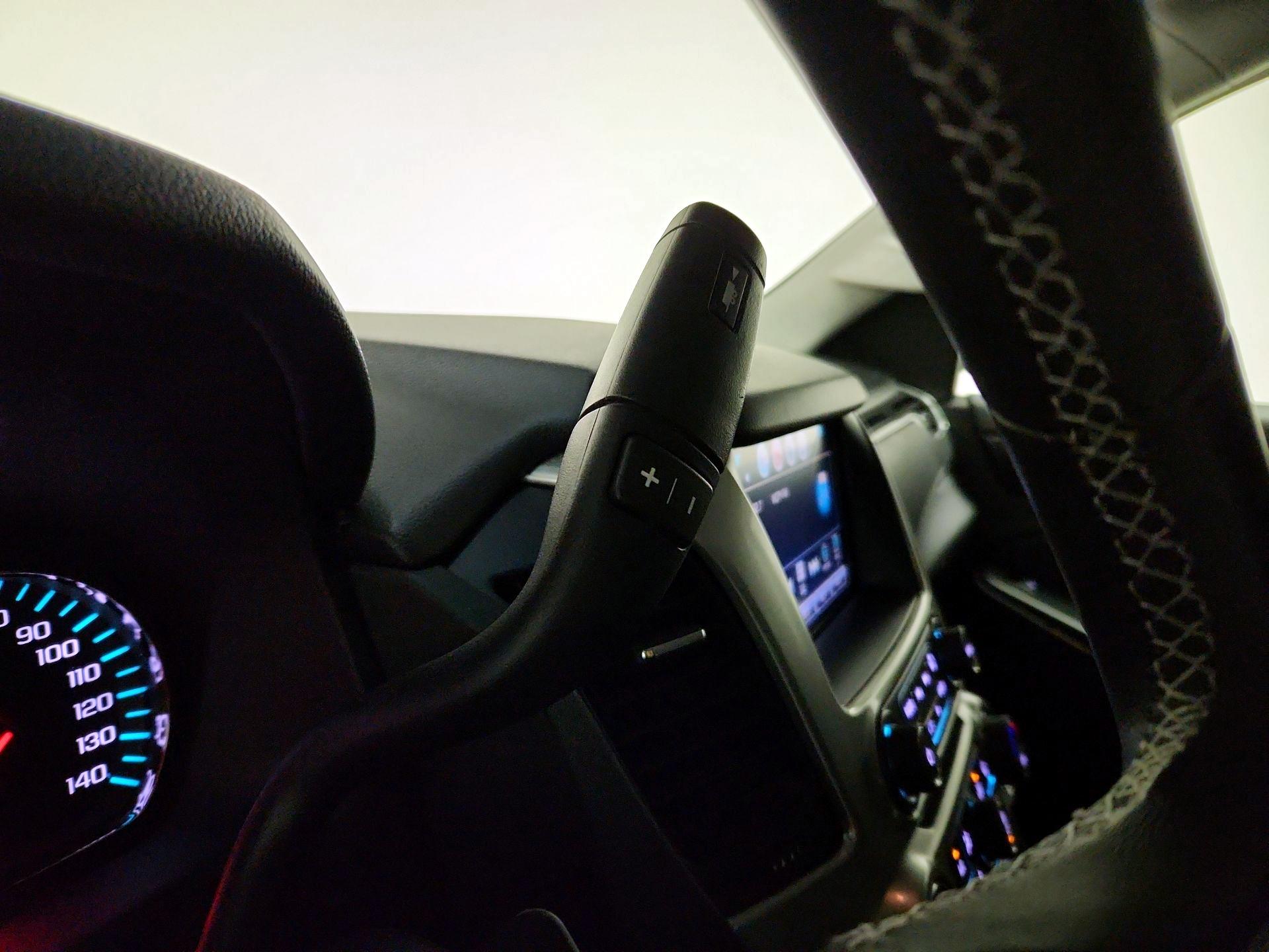 Thumbnail: 2017 Chevrolet Tahoe - 17