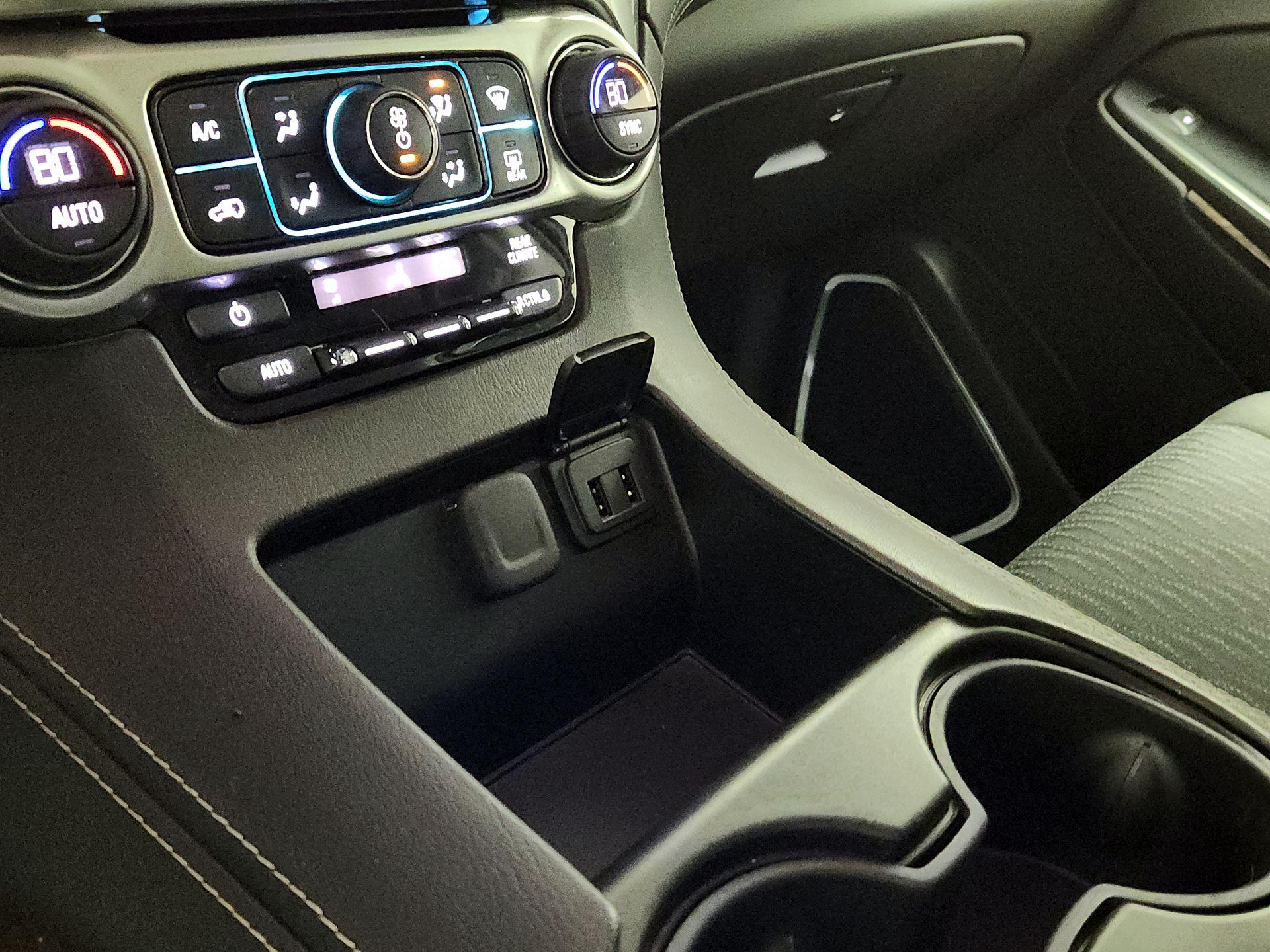 Thumbnail: 2017 Chevrolet Tahoe - 18