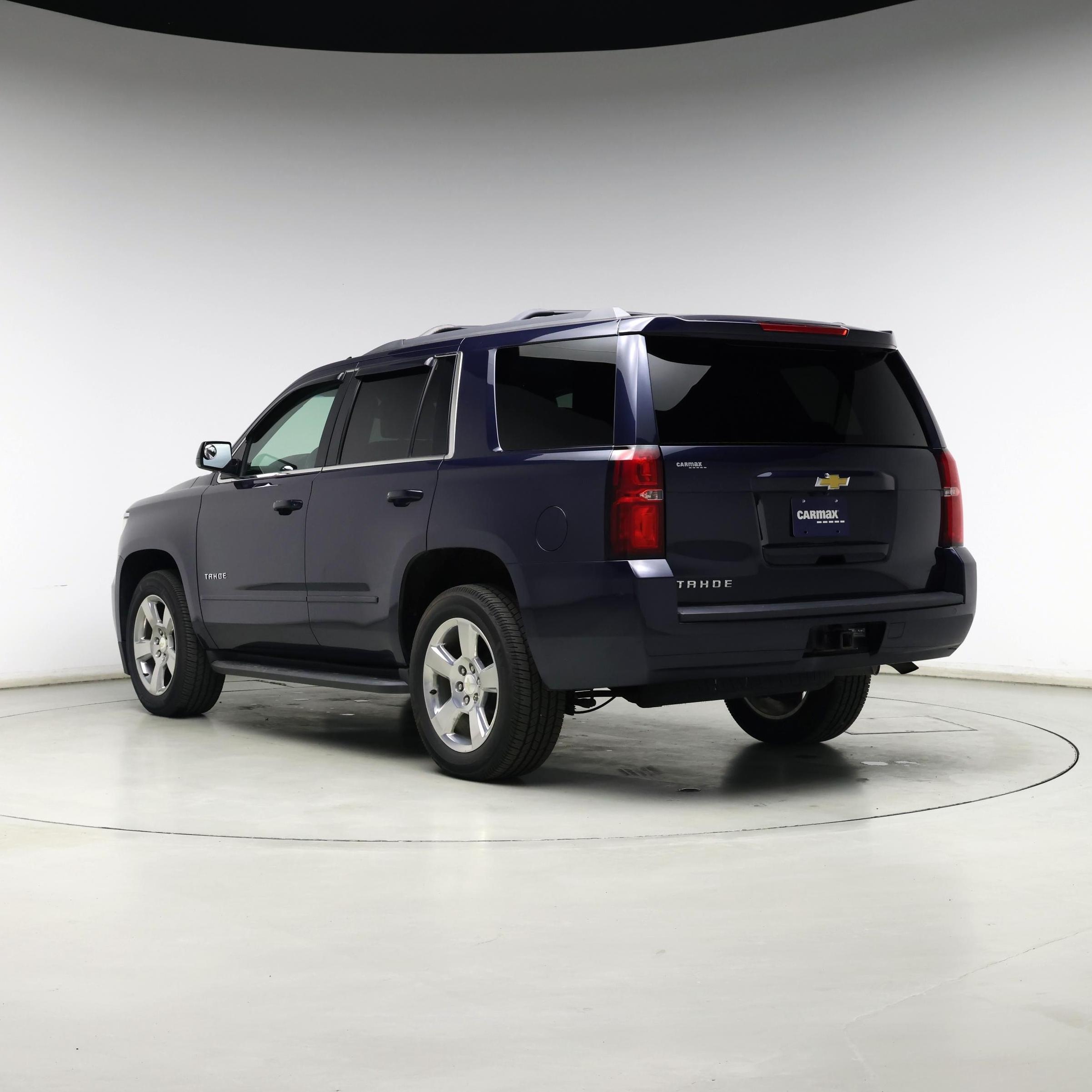 Thumbnail: 2017 Chevrolet Tahoe - 2