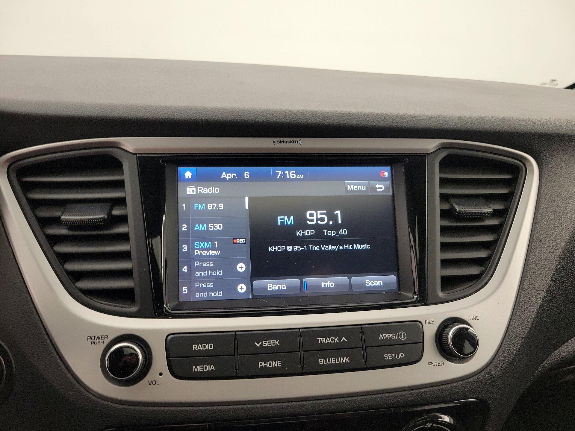 Thumbnail: 2021 Hyundai Accent - 16