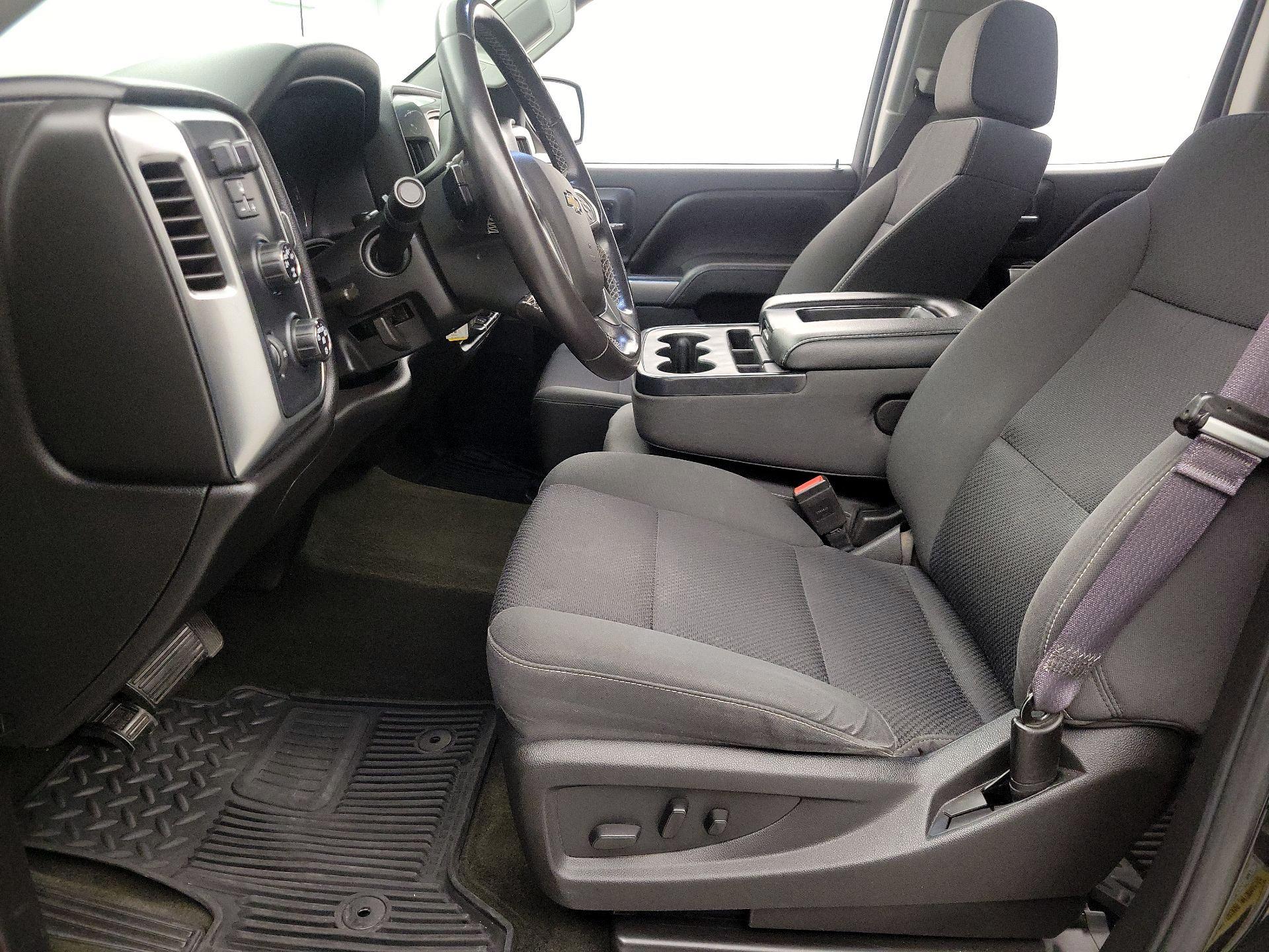 Thumbnail: 2016 Chevrolet Silverado 1500 - 11