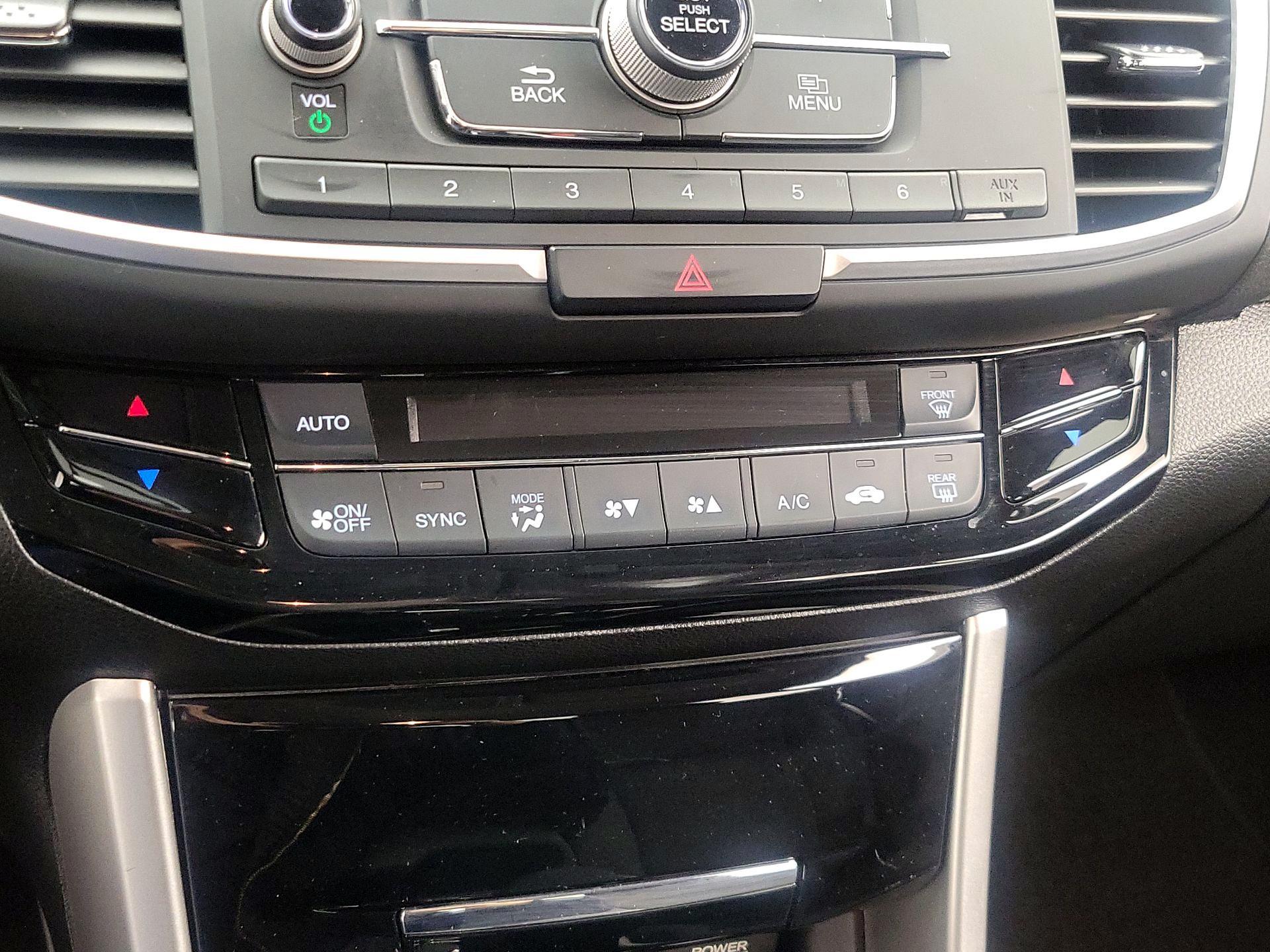 Thumbnail: 2017 Honda Accord - 16