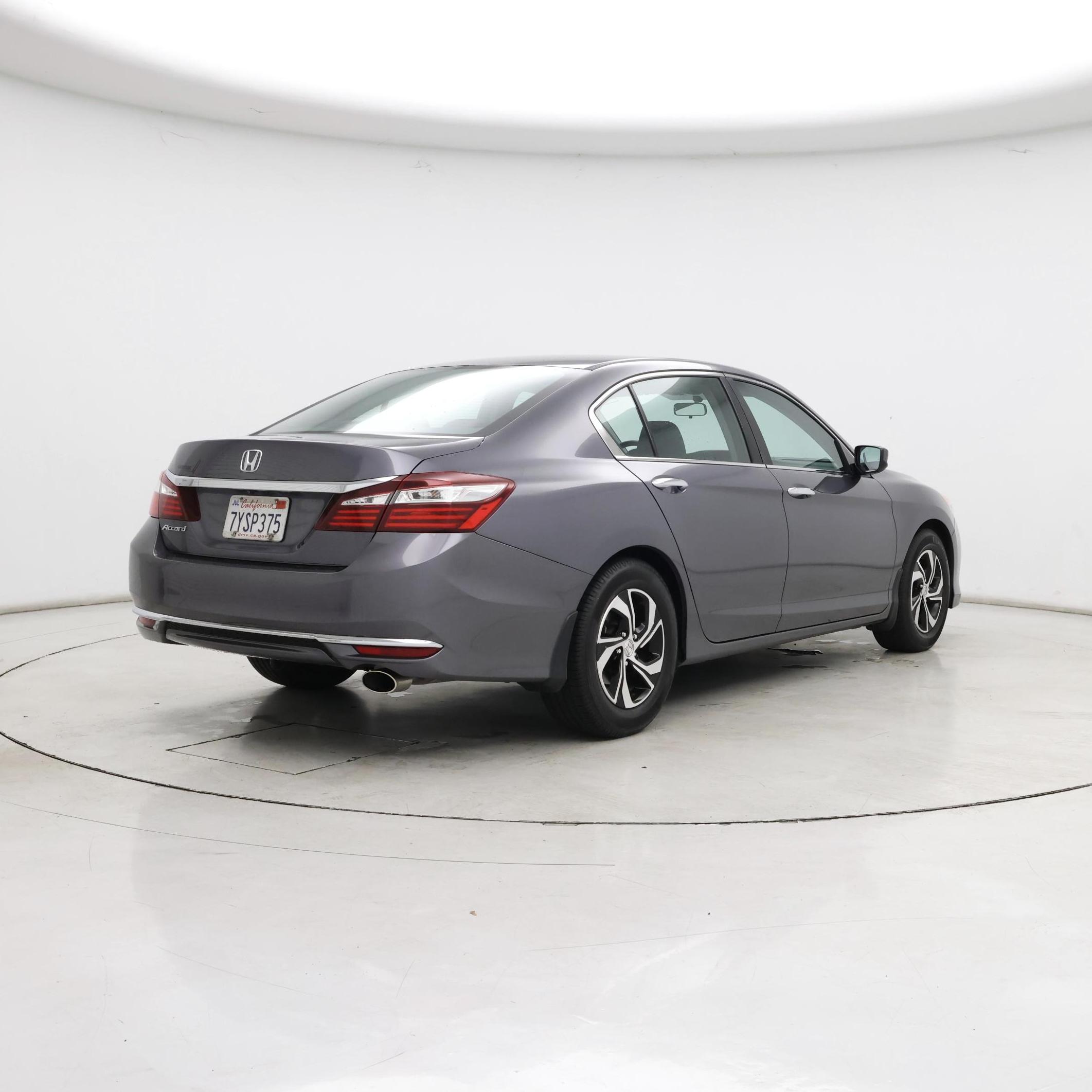 Thumbnail: 2017 Honda Accord - 8