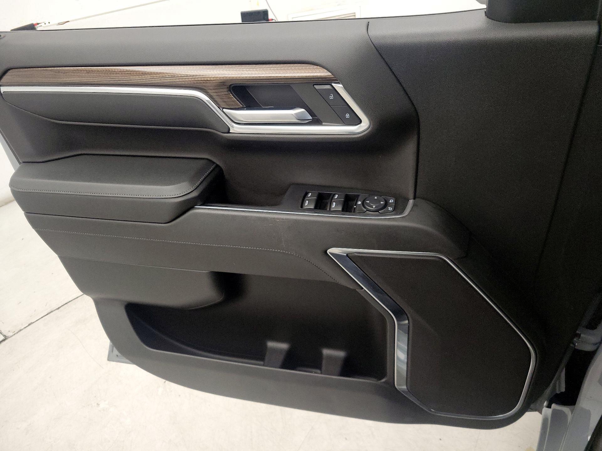 Thumbnail: 2024 Chevrolet Silverado 1500 - 12