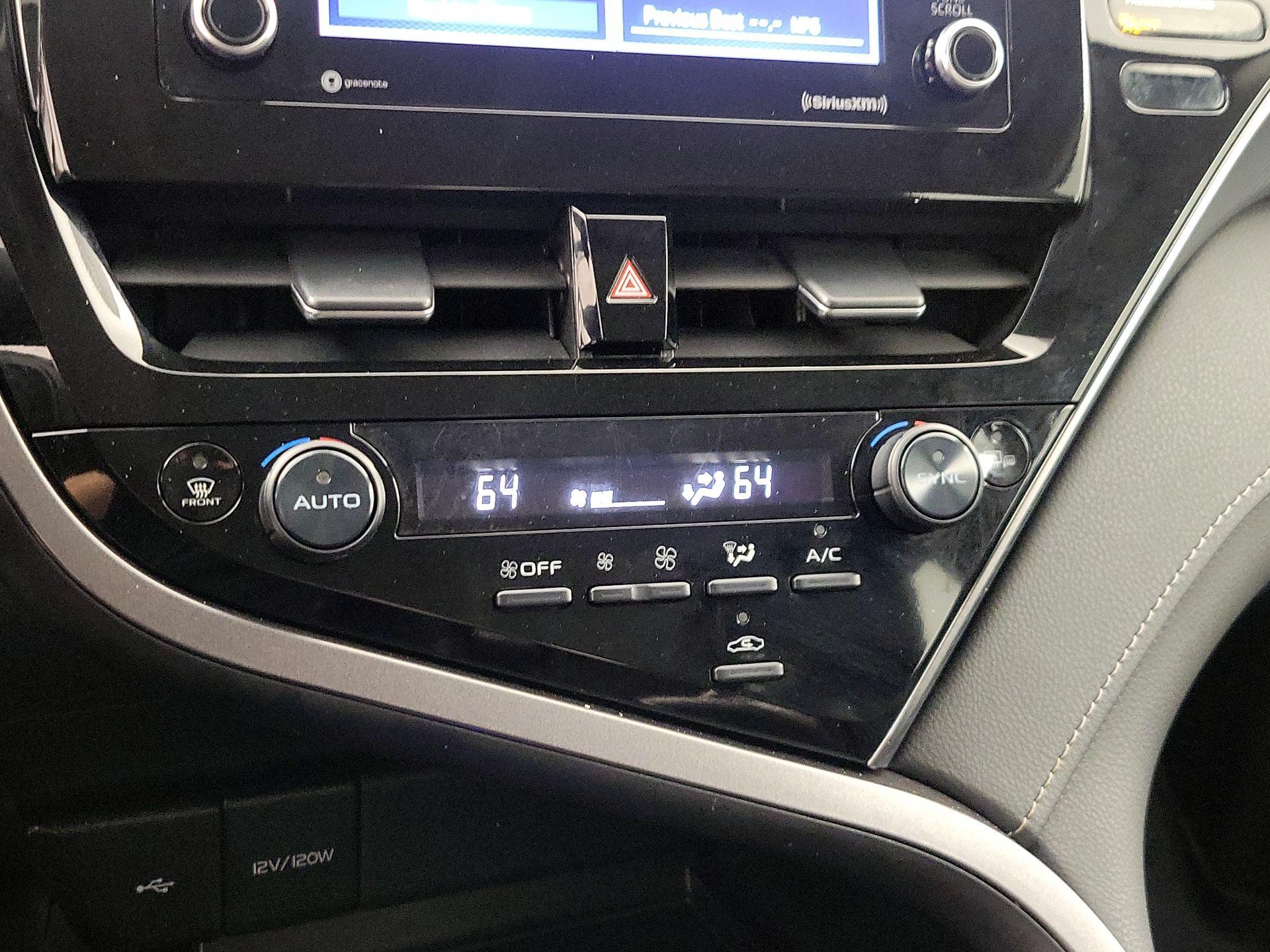 Thumbnail: 2024 Toyota Camry - 16